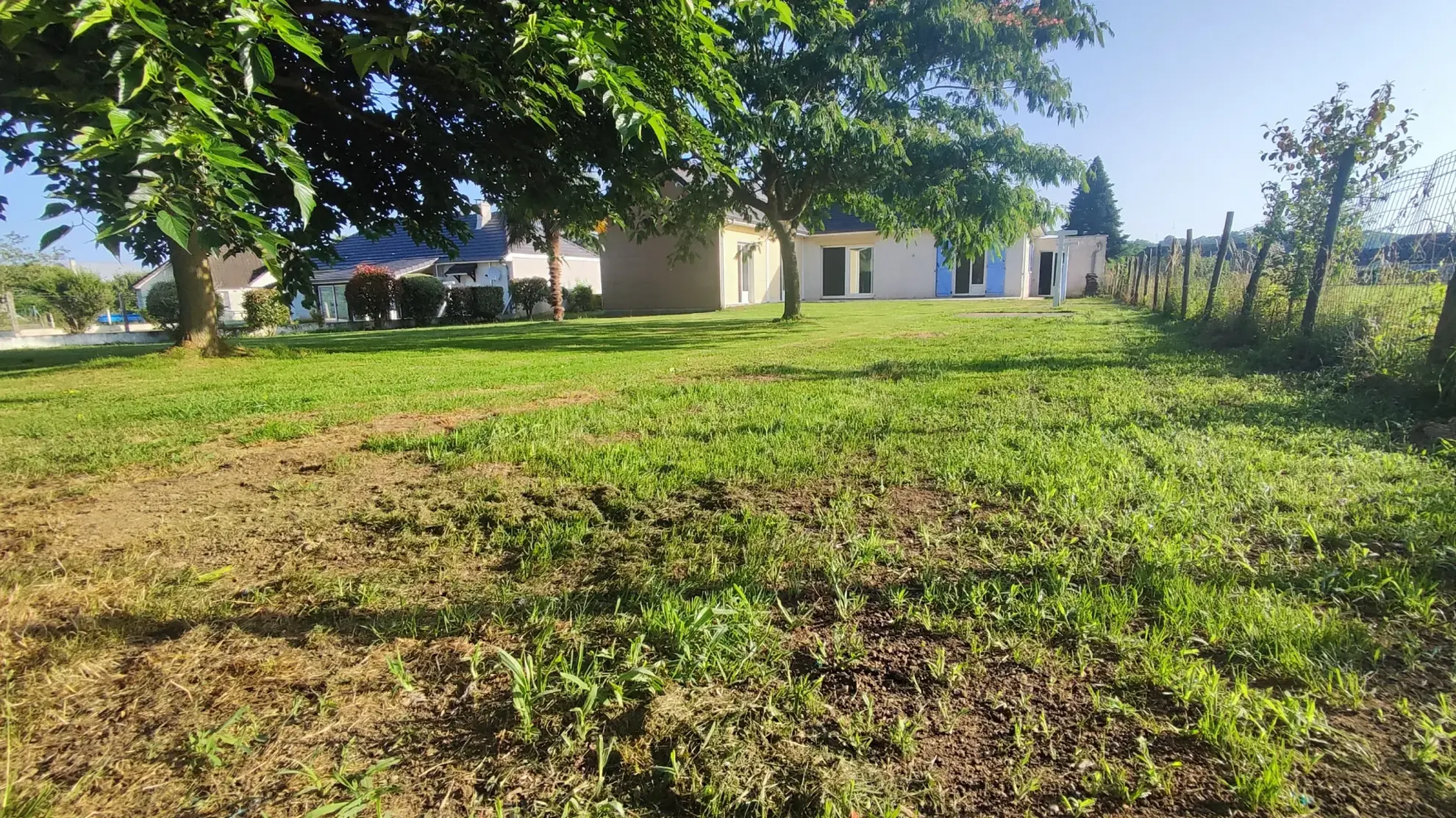 Maison de 120 m² avec 4 chambres et grand jardin à Oloron-Sainte-Marie