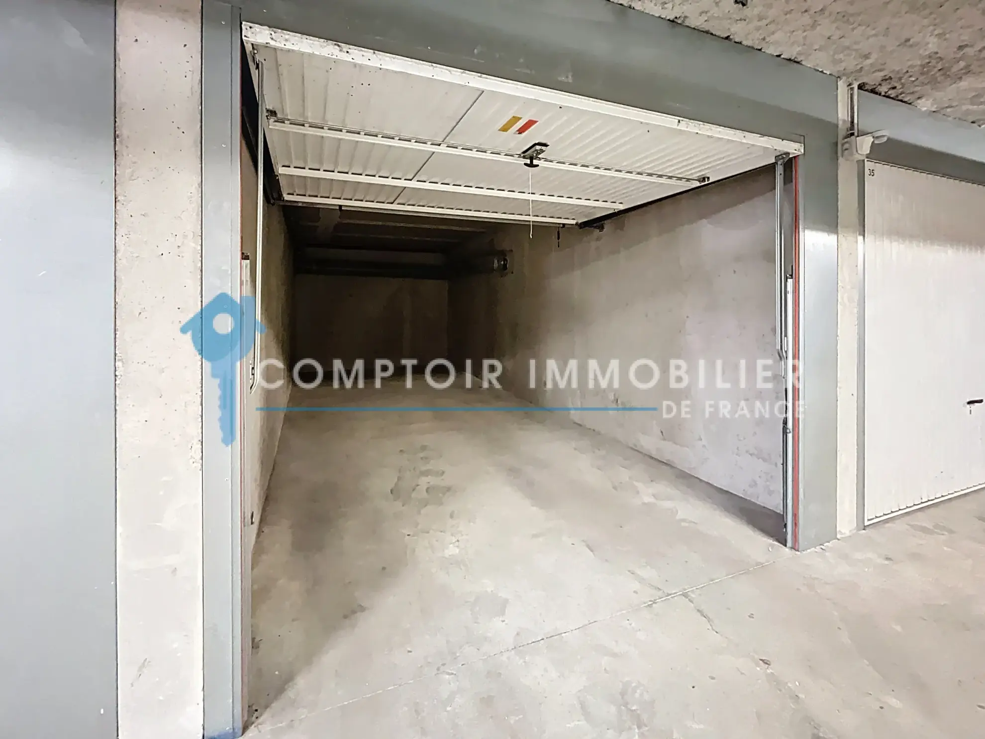 Maison à Millau avec 8 chambres, parc arboré et vue sur le Larzac 