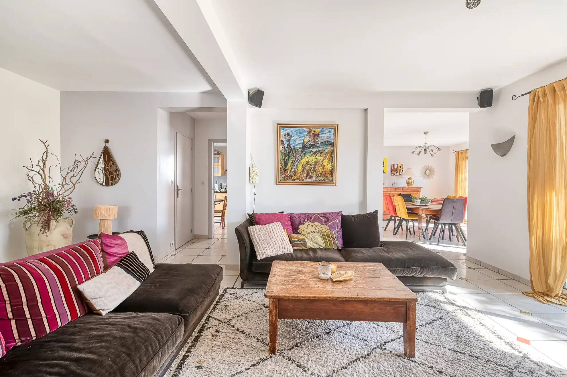 Maison récente à Saint-Barthelemy-d'Anjou avec 4 chambres et jardin 