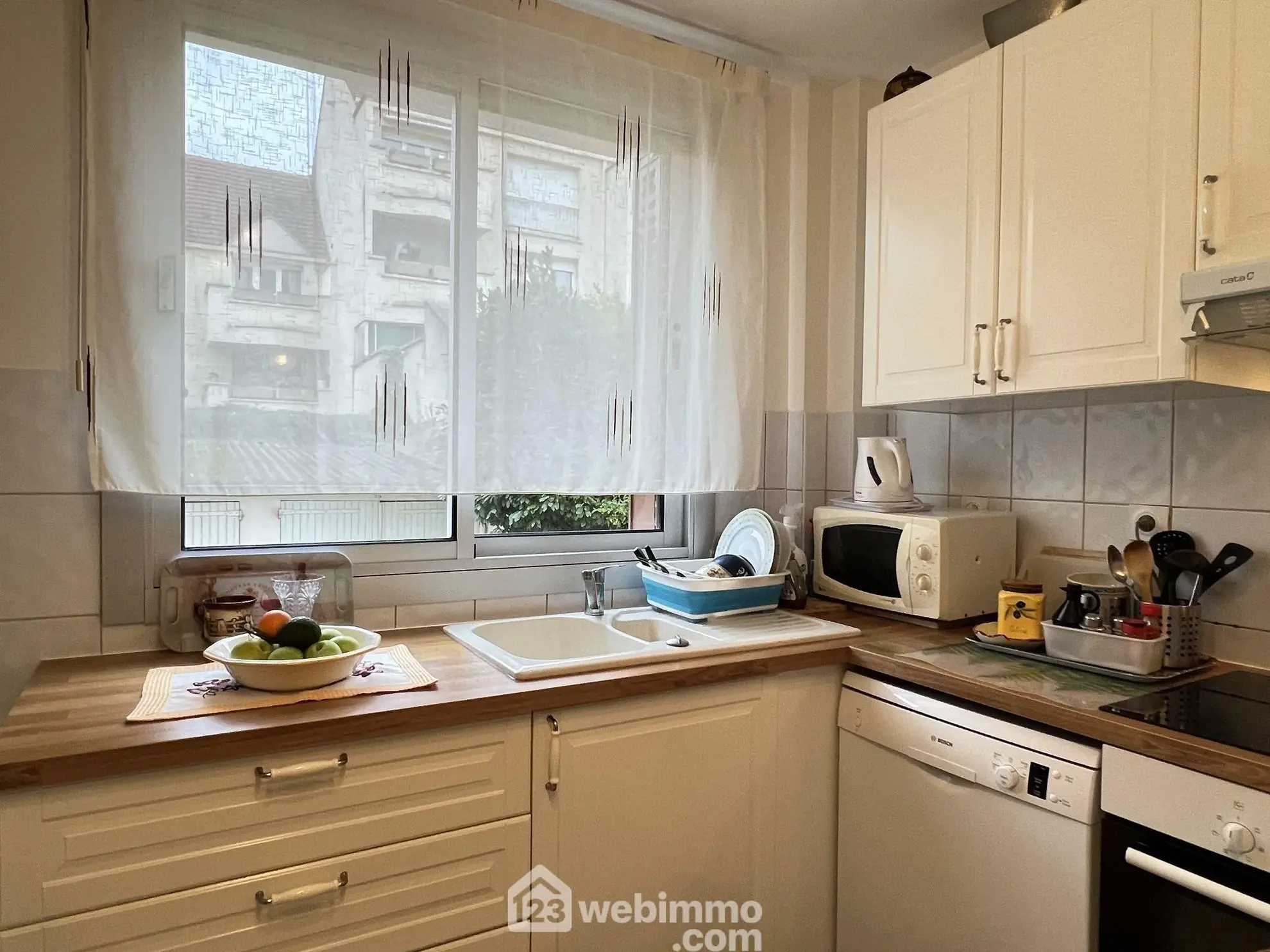 Charmant appartement de 46 m² à Choisy-le-Roi avec parking et cave 