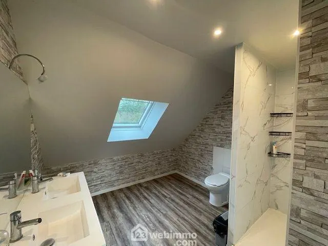 Maison à Montceau L'Étoile (71) à rénover, 95 m², proche Saint-Yan 