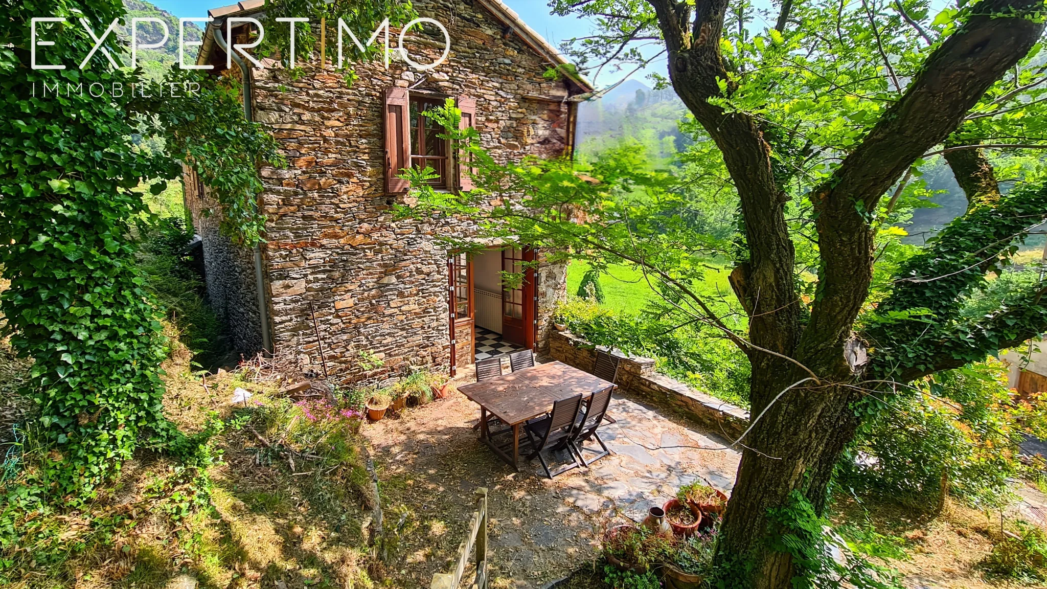 Charmante maison en pierres Cévenoles avec terrain de 1440 m2 à Saint André de Valborgne 