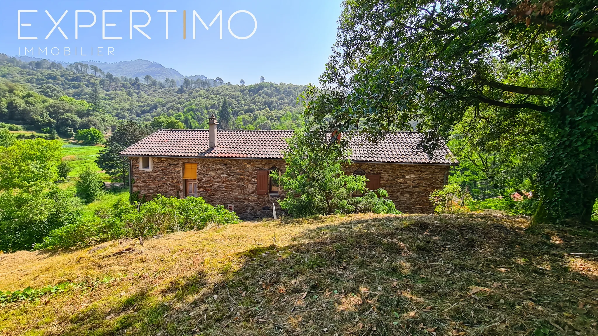 Charmante maison en pierres Cévenoles avec terrain de 1440 m2 à Saint André de Valborgne 