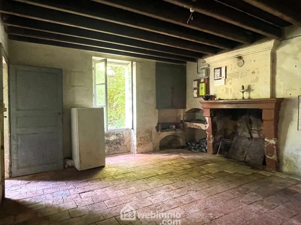 Maison à rénover de 120 m² à Val en Vignes – Projet de résidence ou investissement 