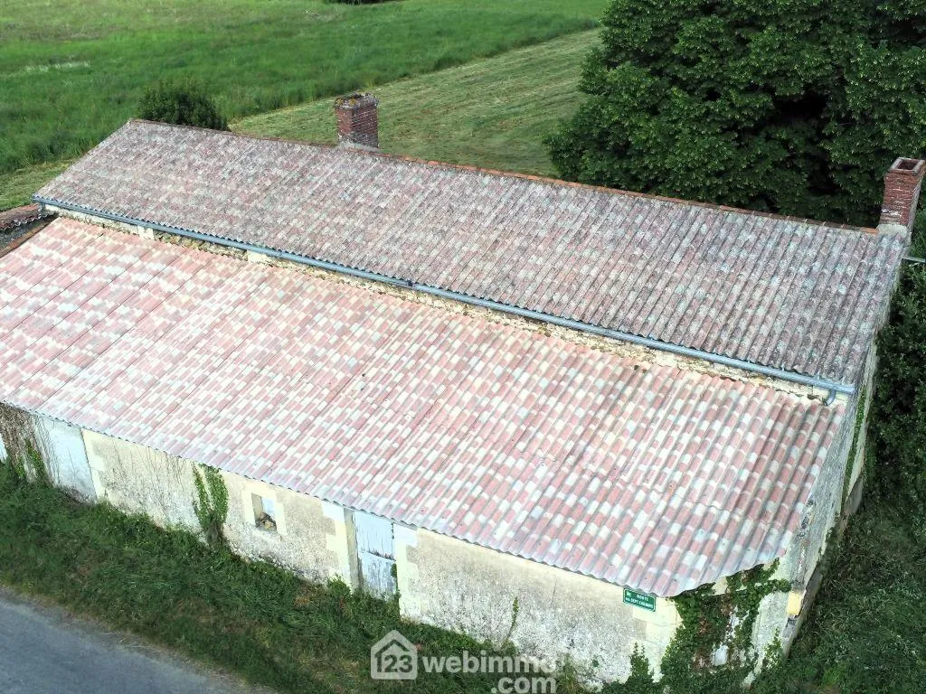 Maison à rénover de 120 m² à Val en Vignes – Projet de résidence ou investissement 