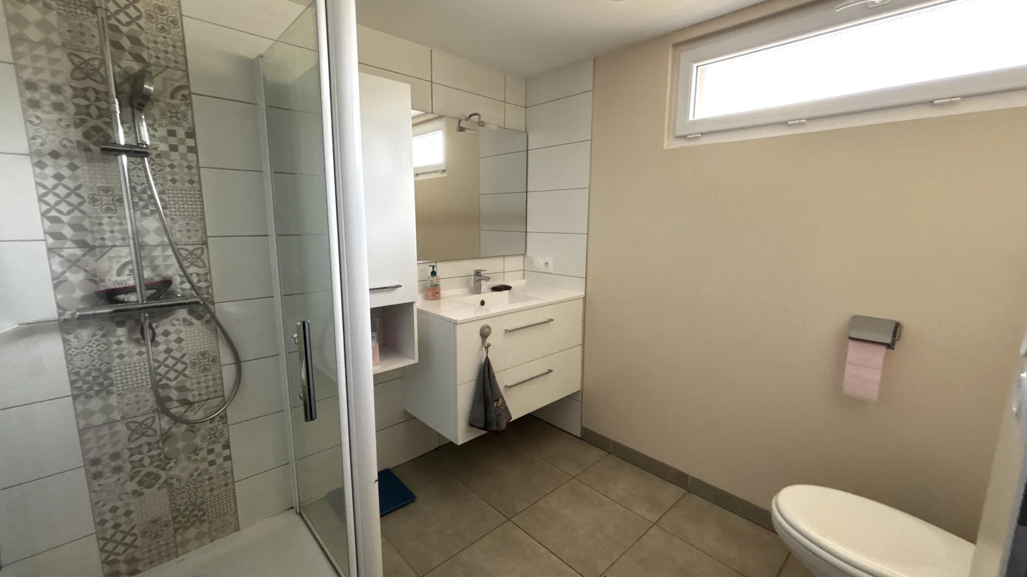 Maison à vendre à Chemillé-en-Anjou - 170 m², 5 chambres, grand jardin 