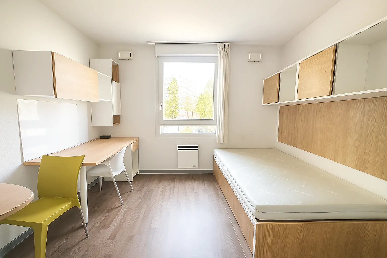 Investissement locatif à Marseille : Studio meublé avec parking dans résidence étudiante sécurisée 