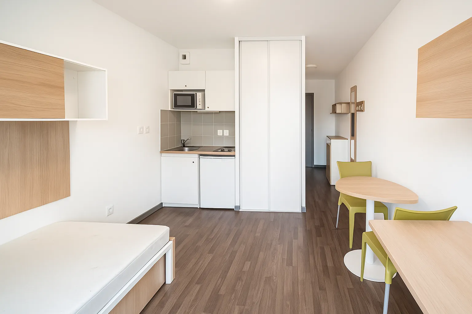 Studio meublé avec parking à Marseille, investissement locatif sécurisé en résidence étudiante