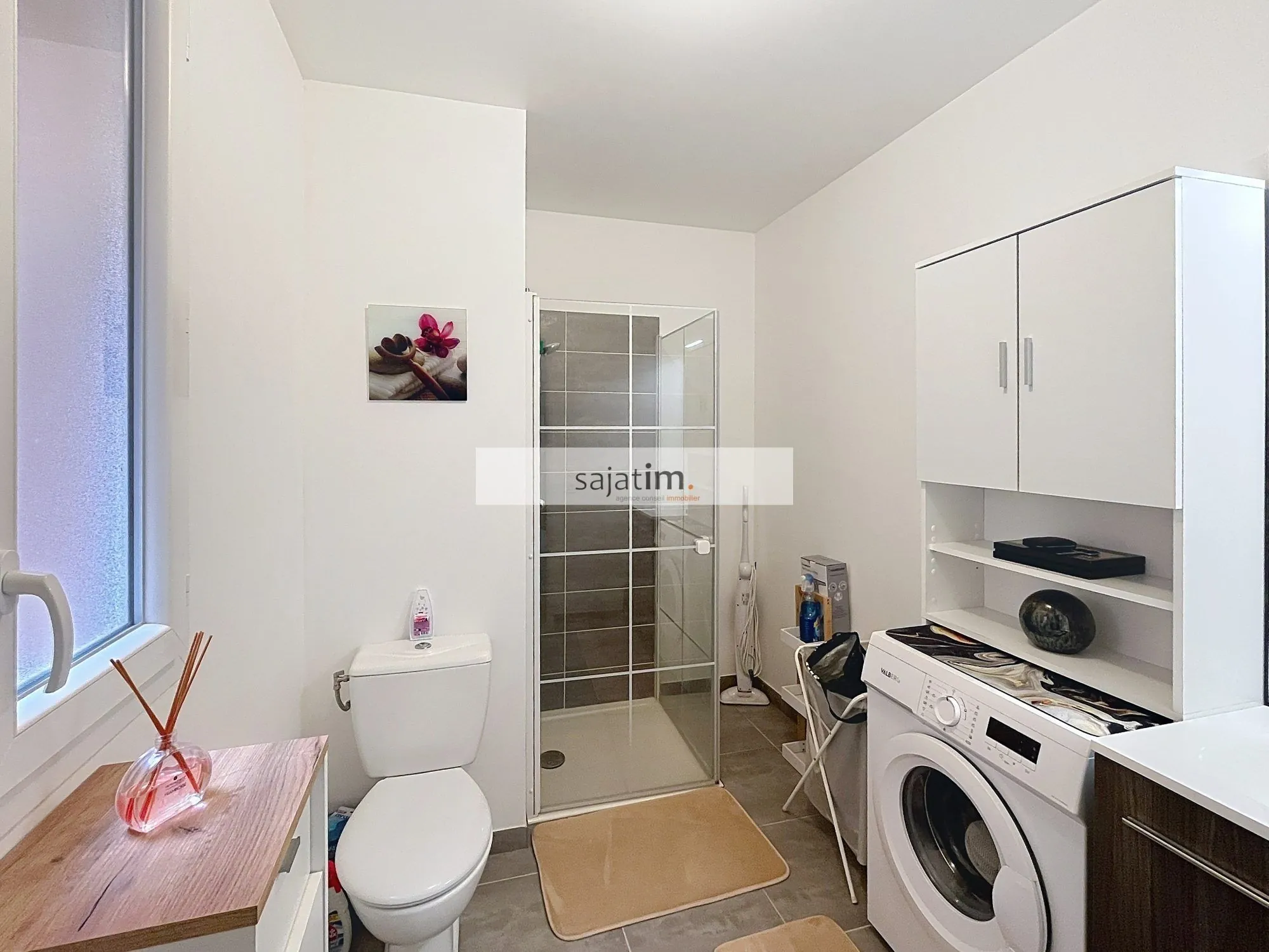 joli T2 de 43 m² à Sanary-sur-Mer avec terrasse et parking privé 