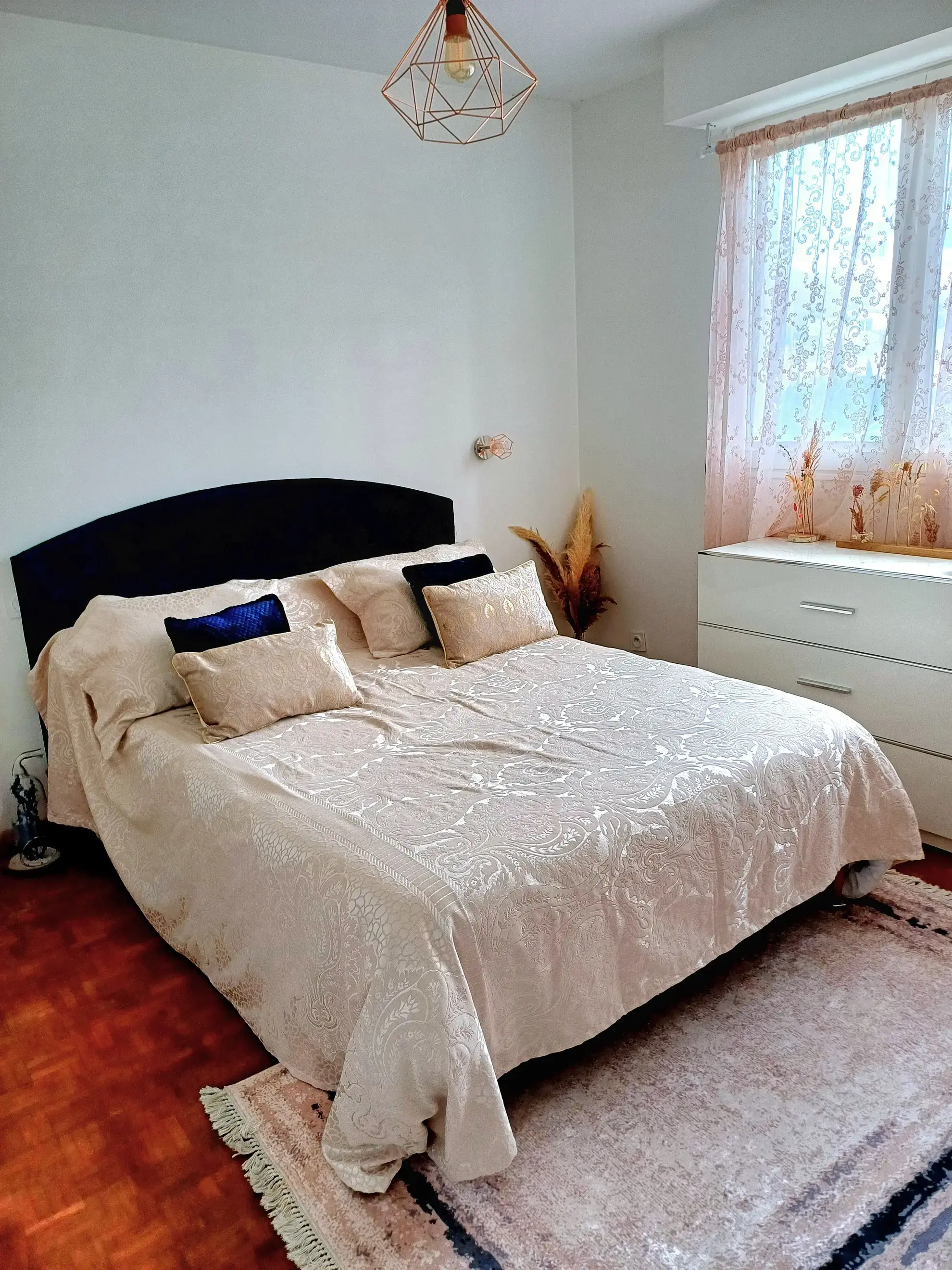 Appartement T4 rénové avec balcons à Marseille La Fourragère 