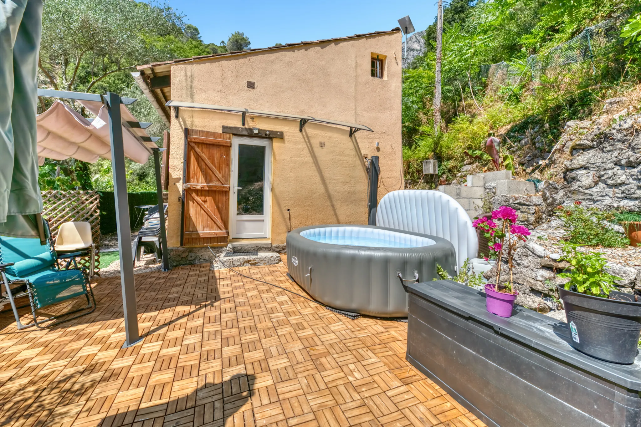 Maison rénovée avec vue sur les montagnes à Utelle, proche Nice 