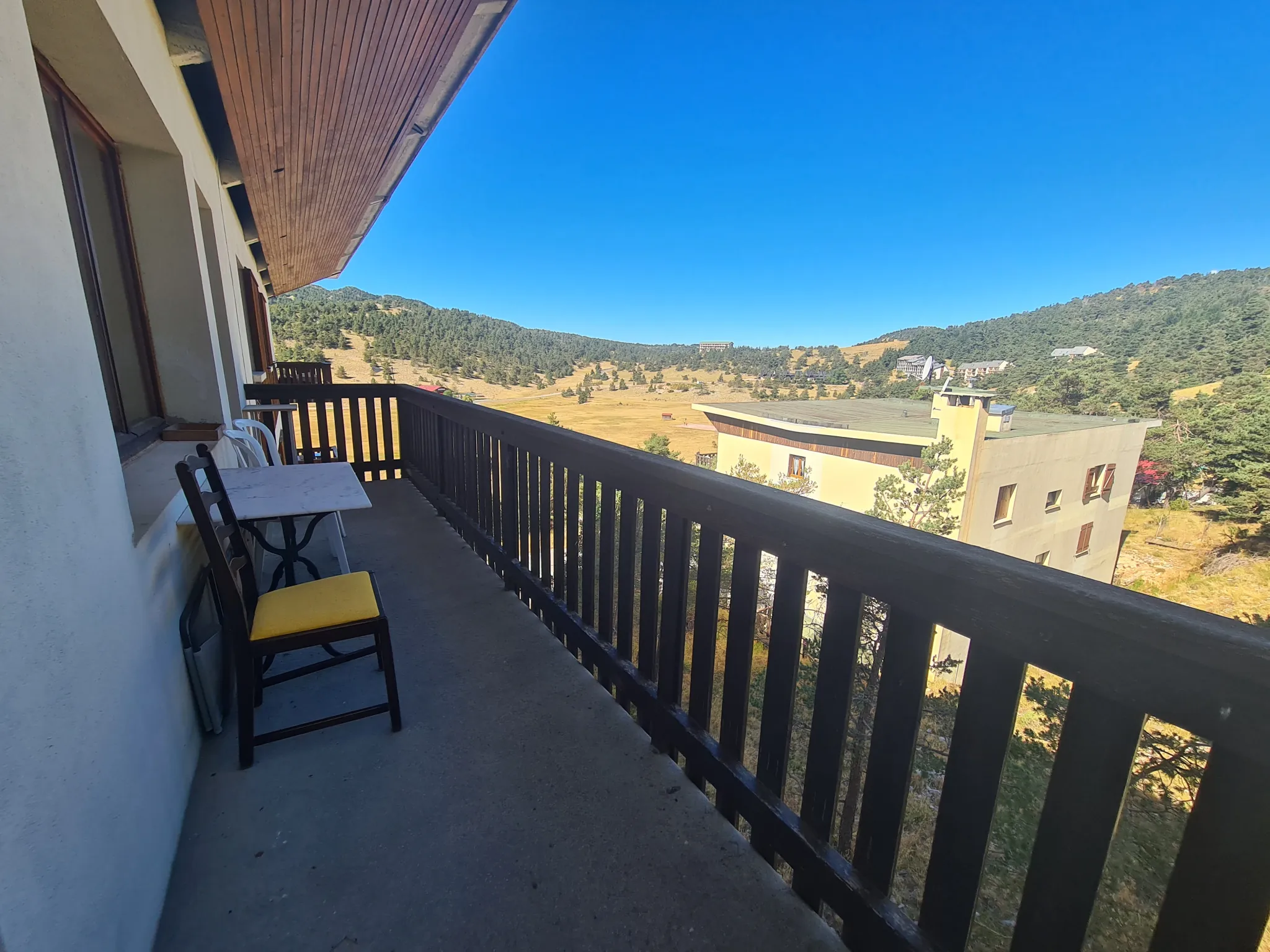 Appartement F3 de 60 m² avec Vue Montagne à Greolieres 