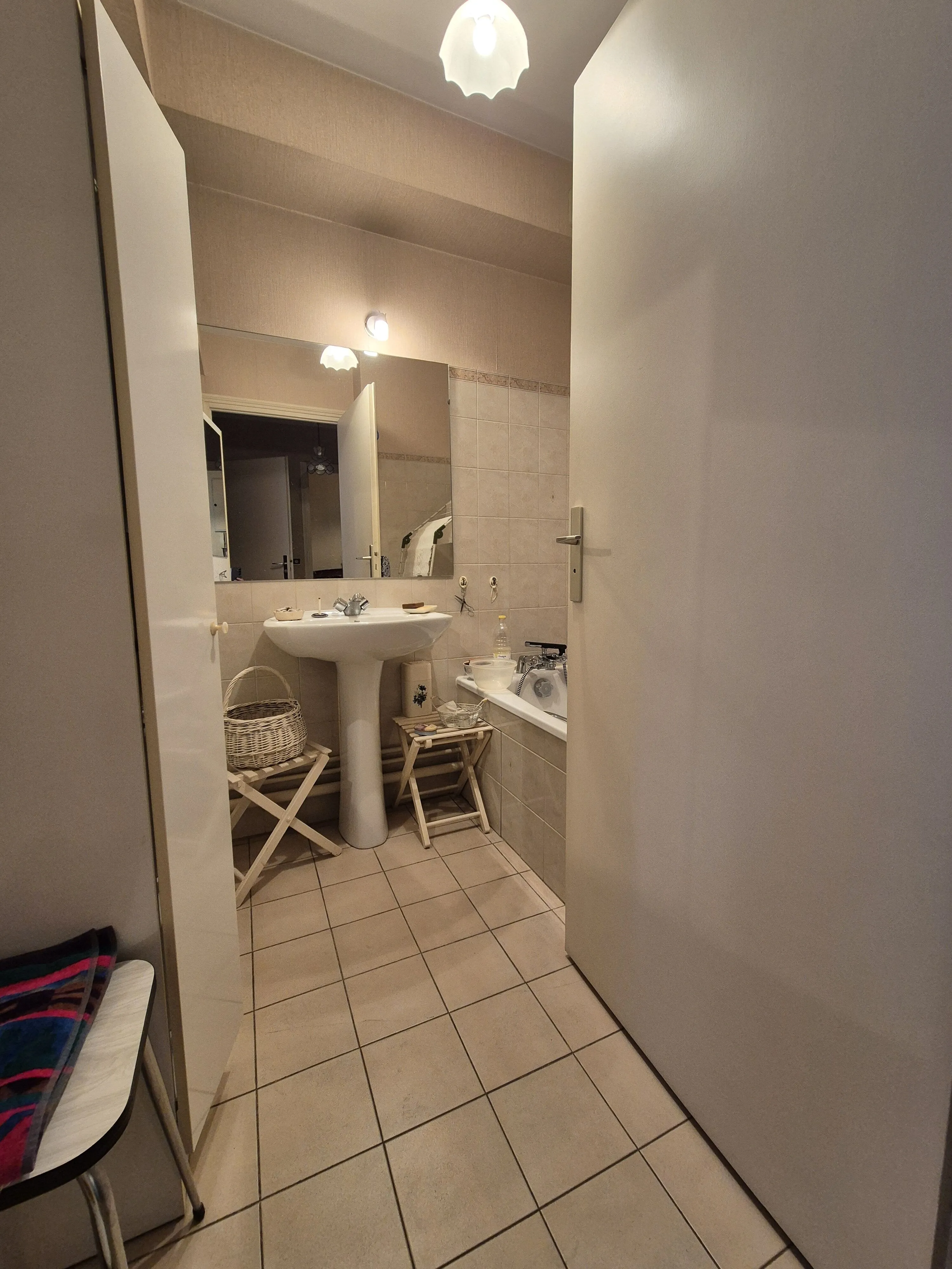 Appartement 2 pièces à Caluire-et-Cuire proche métro et commerces 