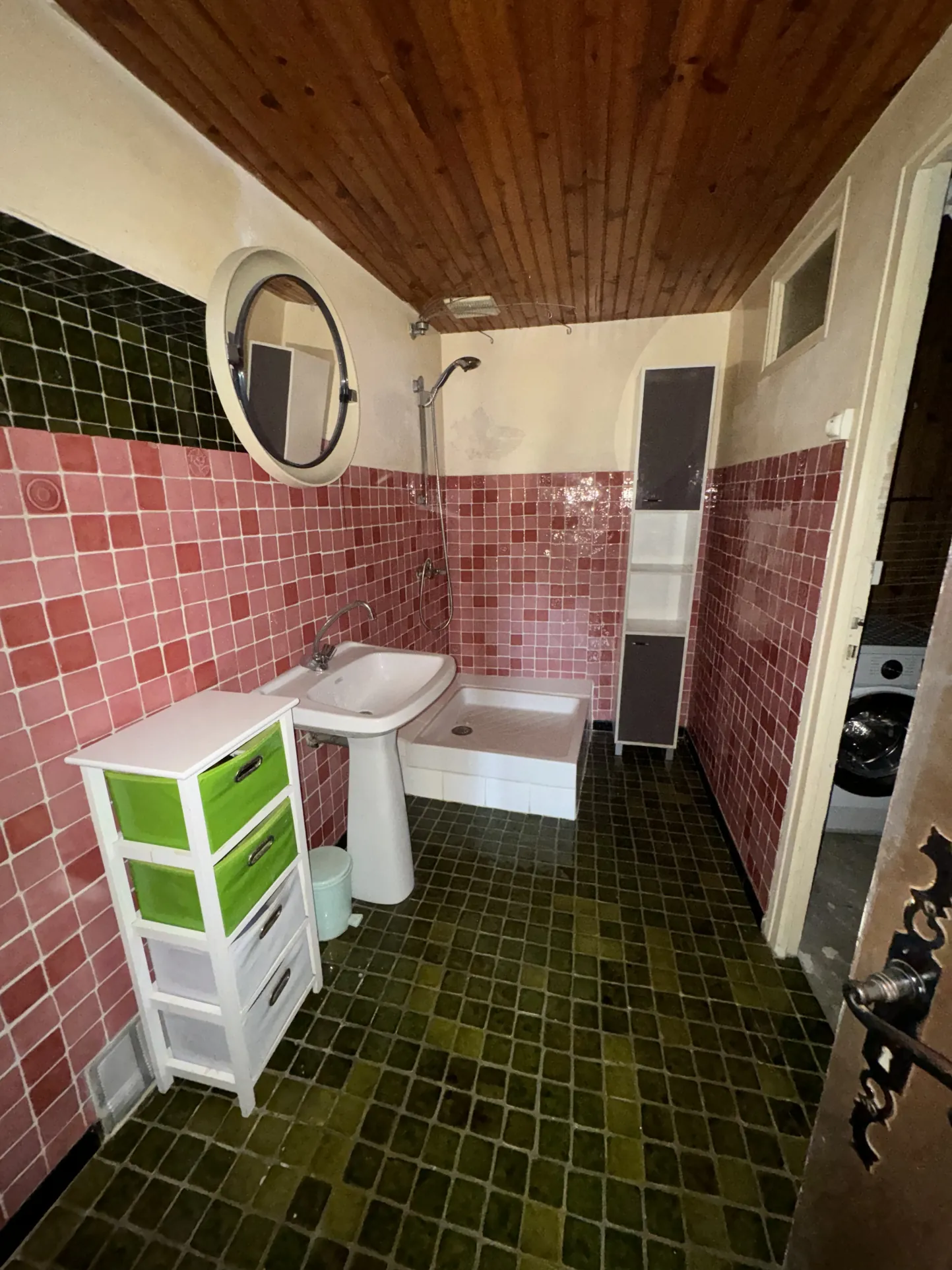 Maison atypique de 105 m² à Servian avec vue et poutres apparentes 