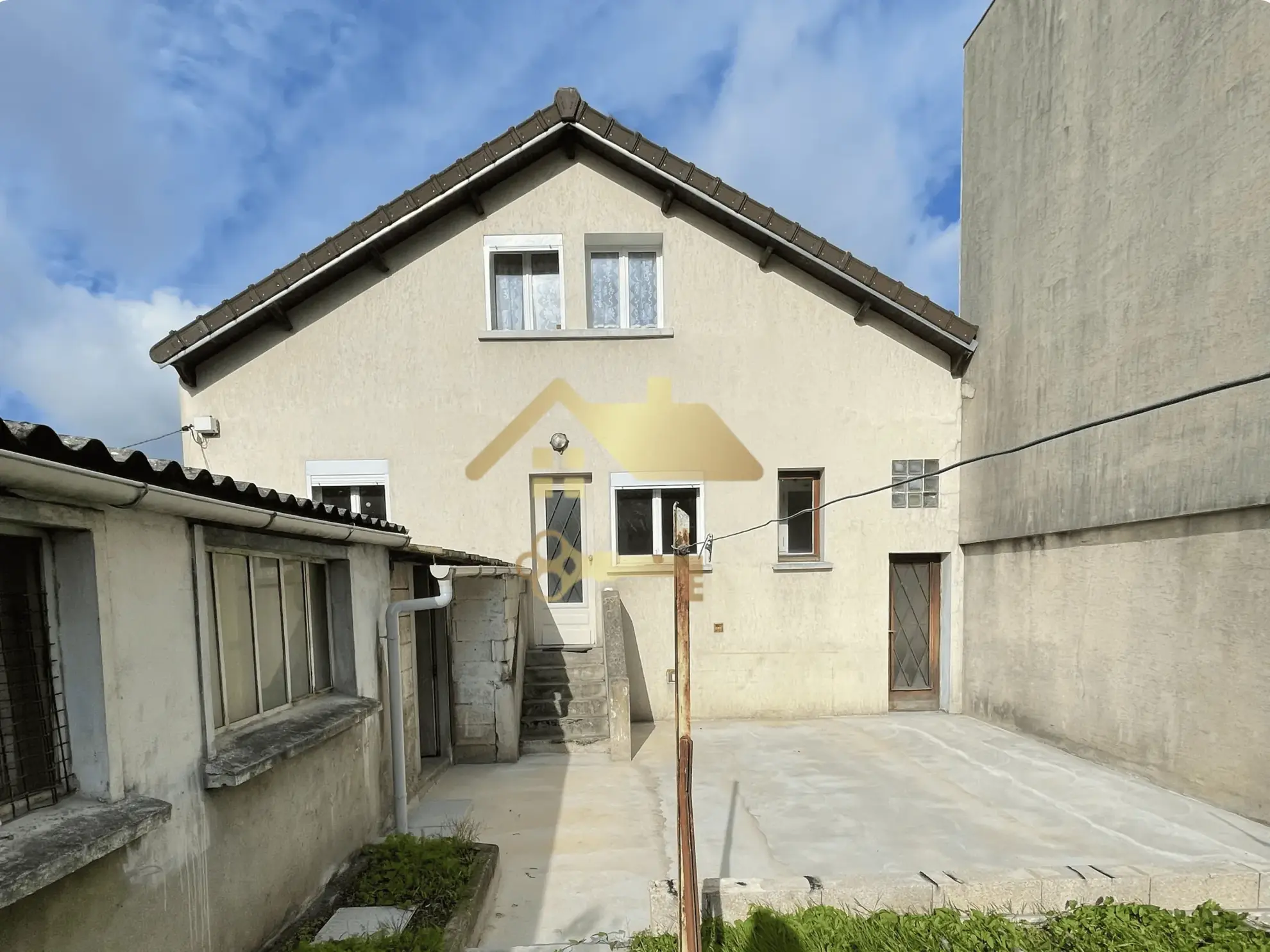 À vendre maison de 95 m² avec studio indépendant à Villepinte