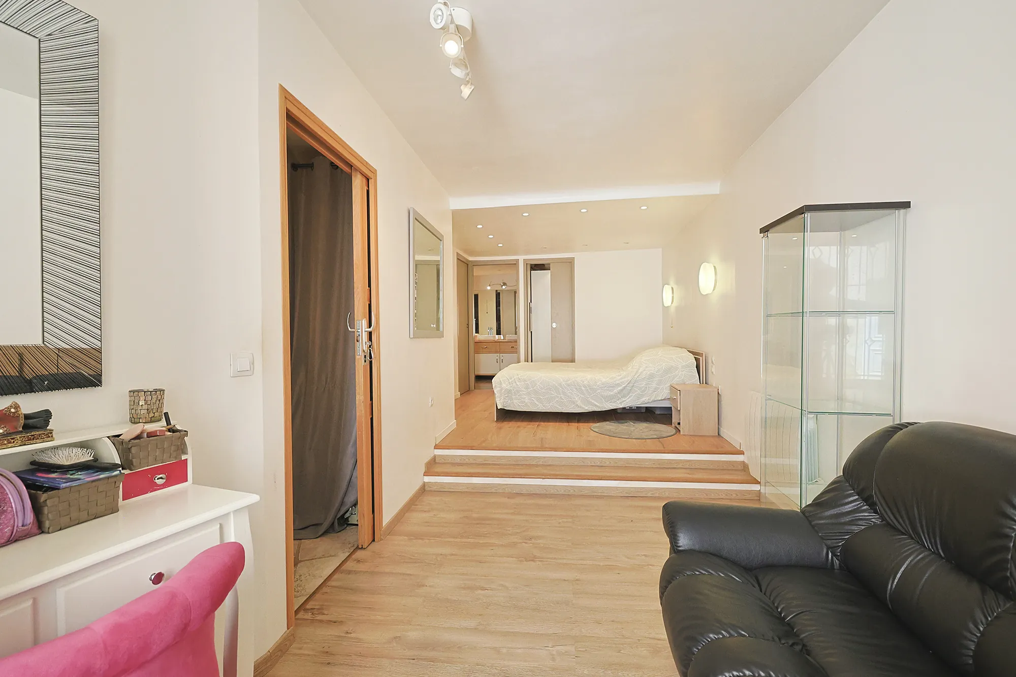 Maison de village de 115m² avec terrasse tropézienne à Puget-Ville 