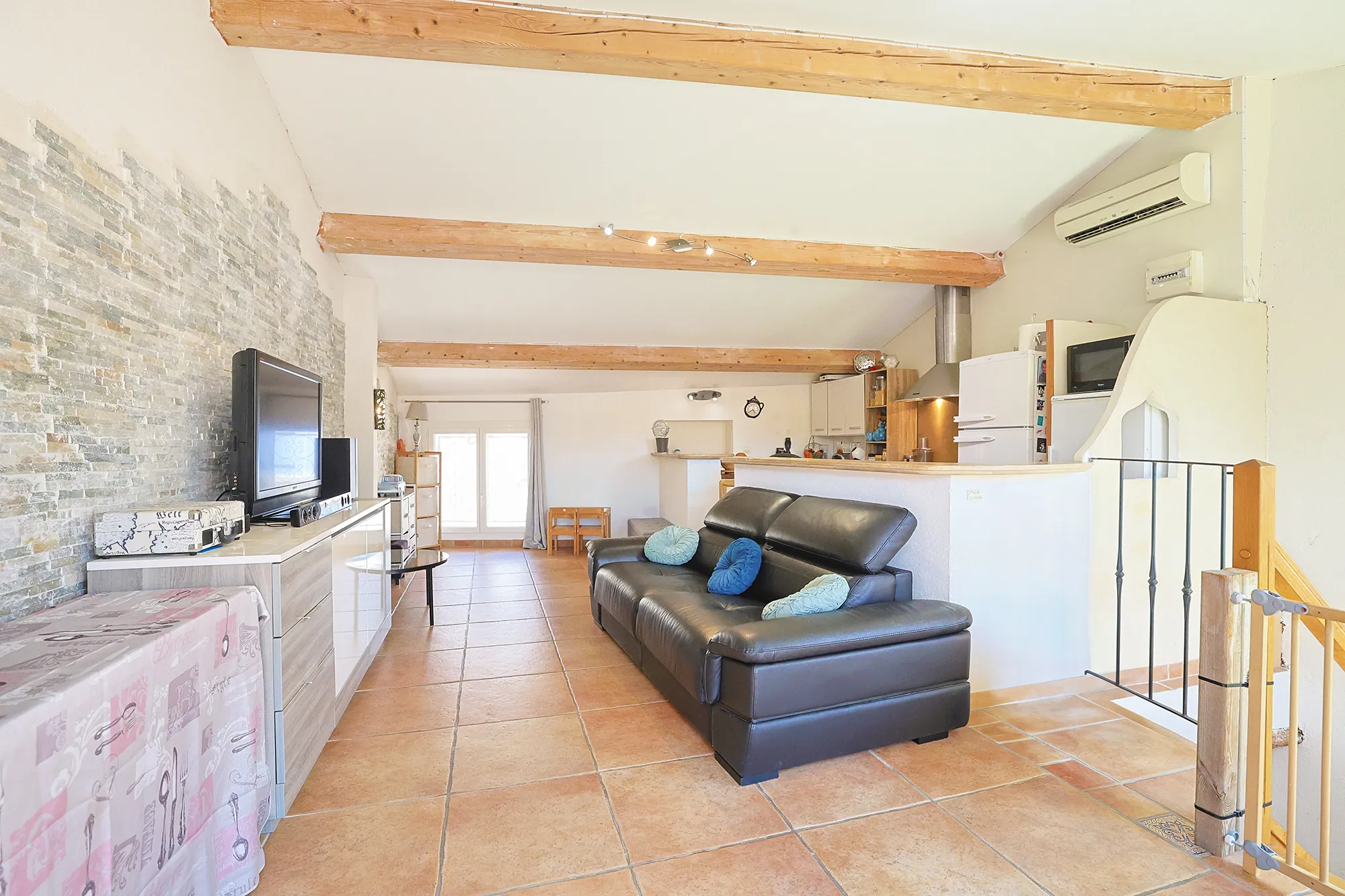 Maison de village de 115m² avec terrasse tropézienne à Puget-Ville 