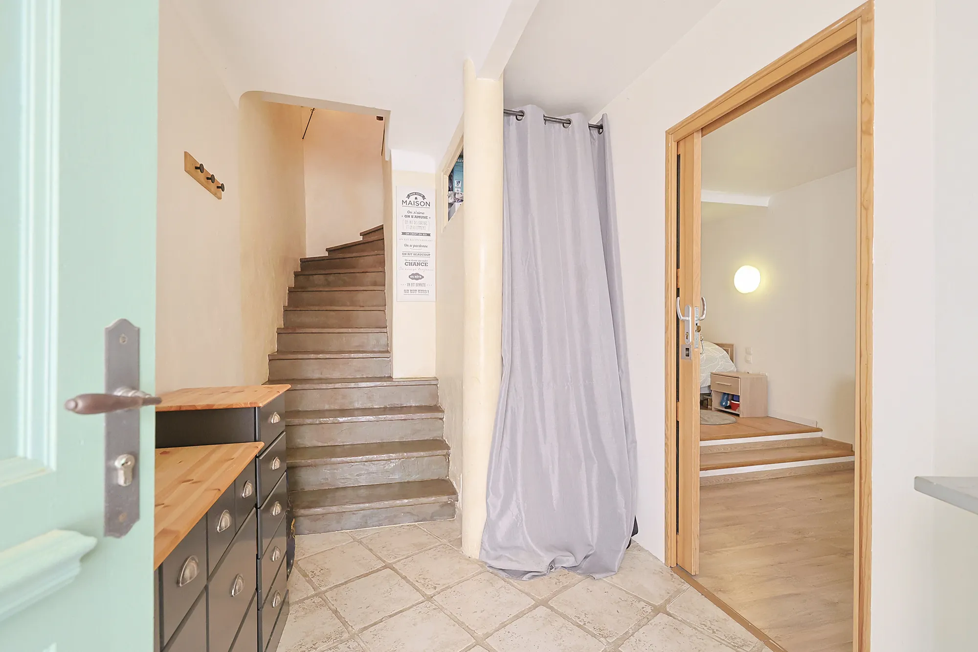 Maison de village de 115m² avec terrasse tropézienne à Puget-Ville 