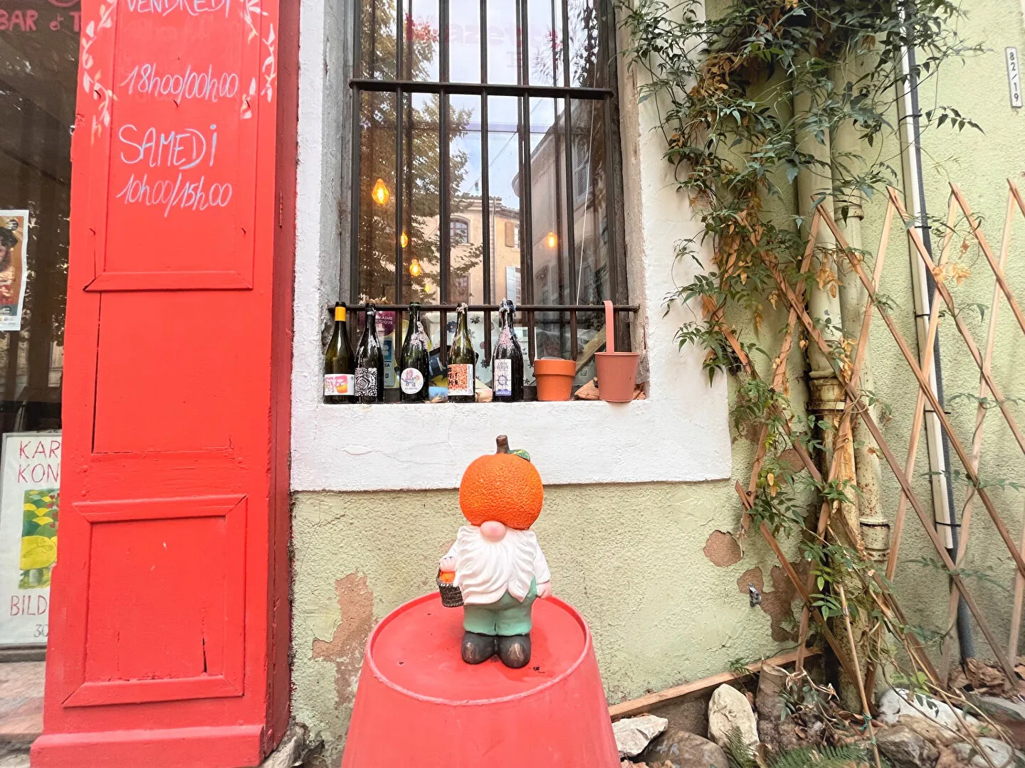 Fond de commerce à Apt – Salon de thé, restauration et studio en plein centre 