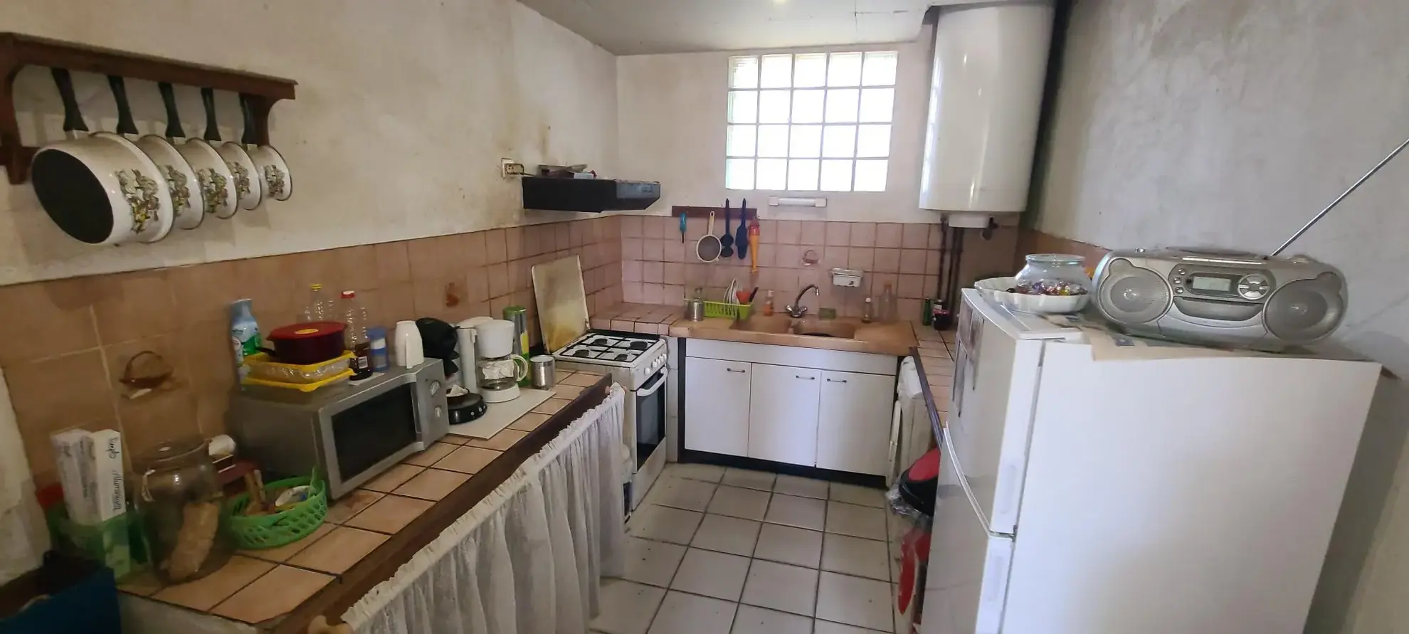 Maison ferme commingeoise à rénover à Villeneuve-Lecussan (31580) - Terrain et potentiel 