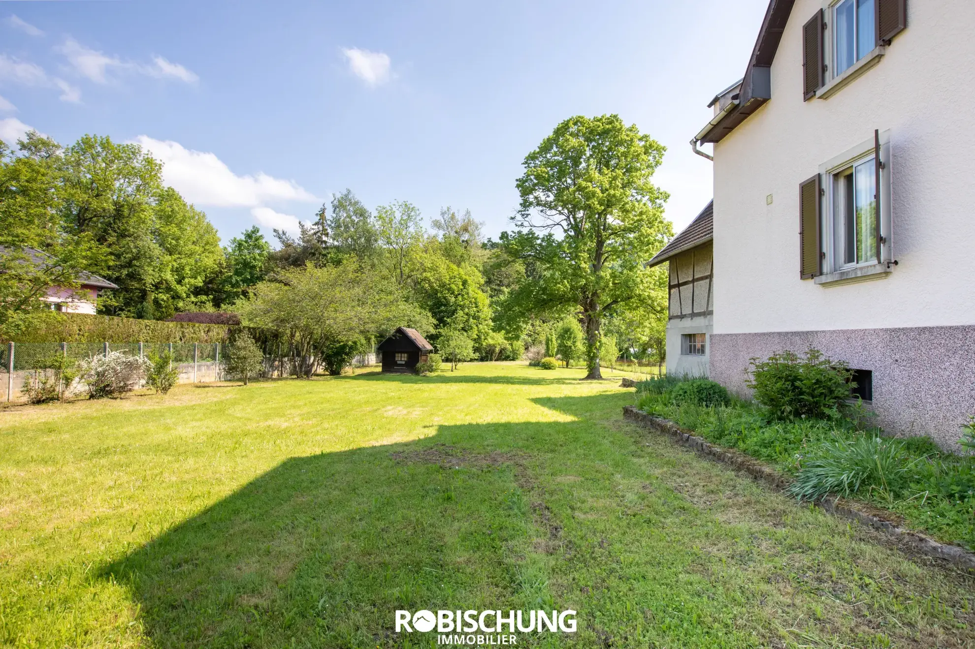 Maison à Wittersdorf avec 4 chambres, dépendance et grand terrain – Opportunité à saisir 