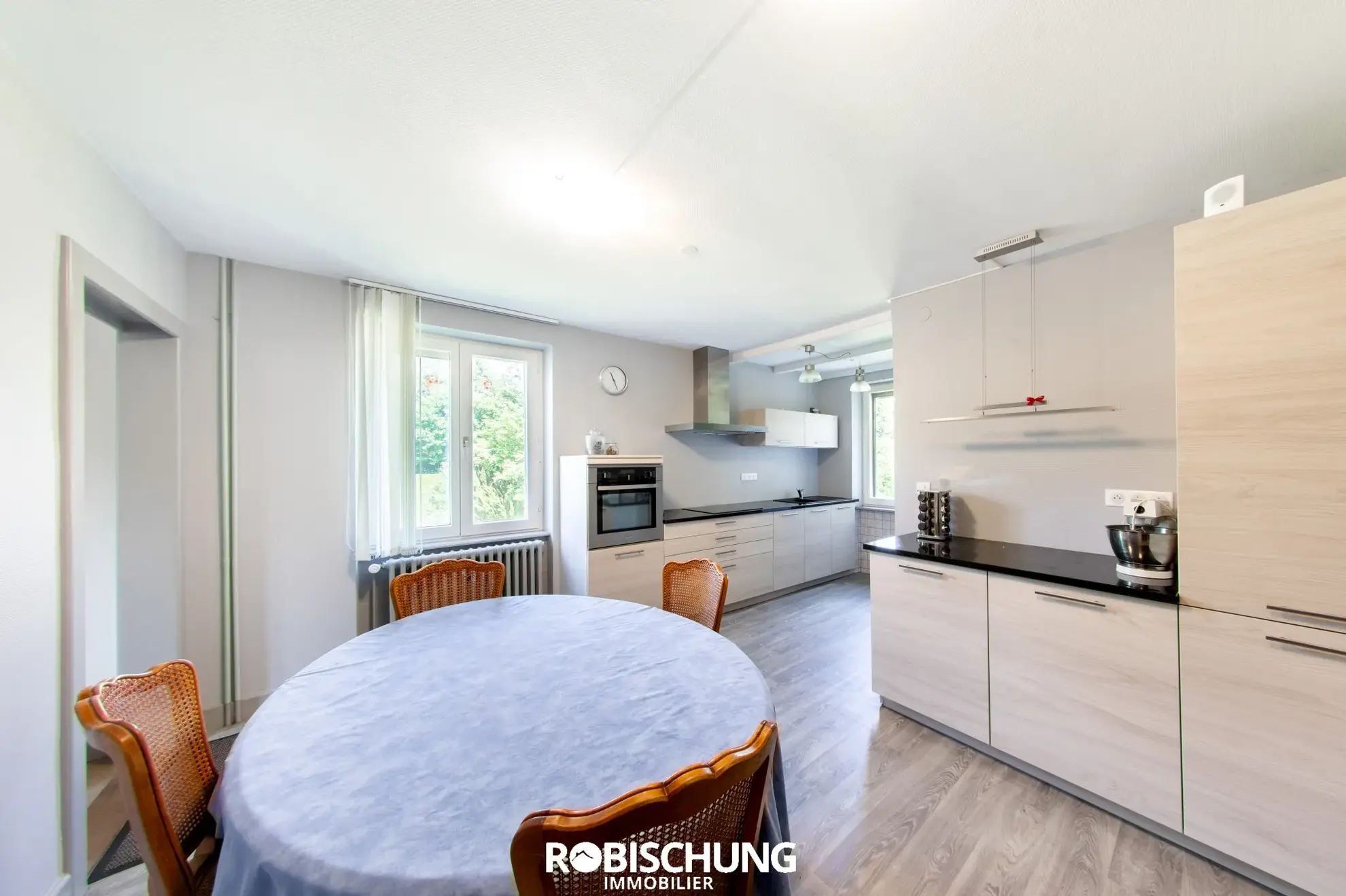 Maison à Wittersdorf avec 4 chambres, dépendance et grand terrain – Opportunité à saisir 