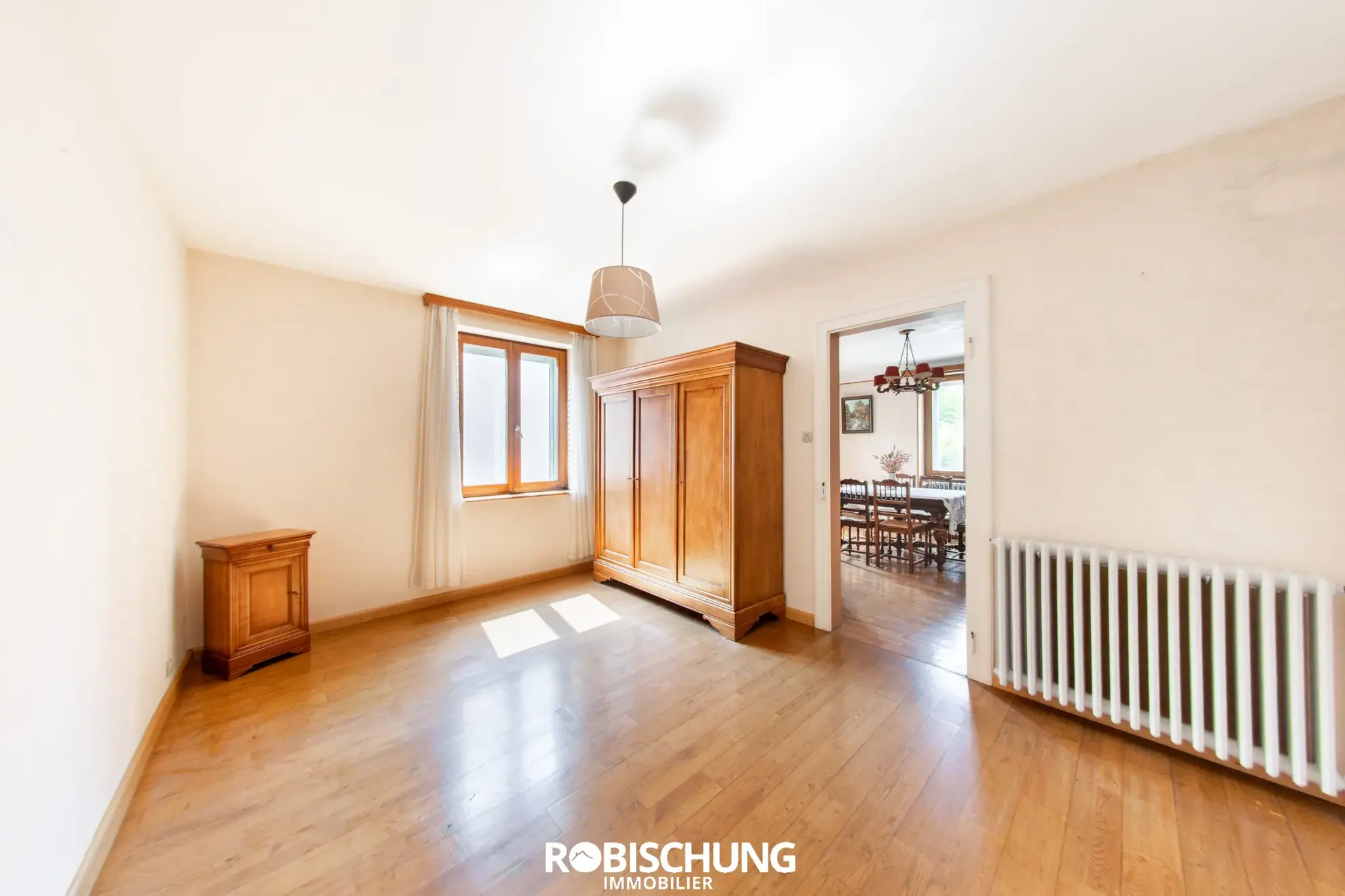 Maison à Wittersdorf avec 4 chambres, dépendance et grand terrain – Opportunité à saisir 