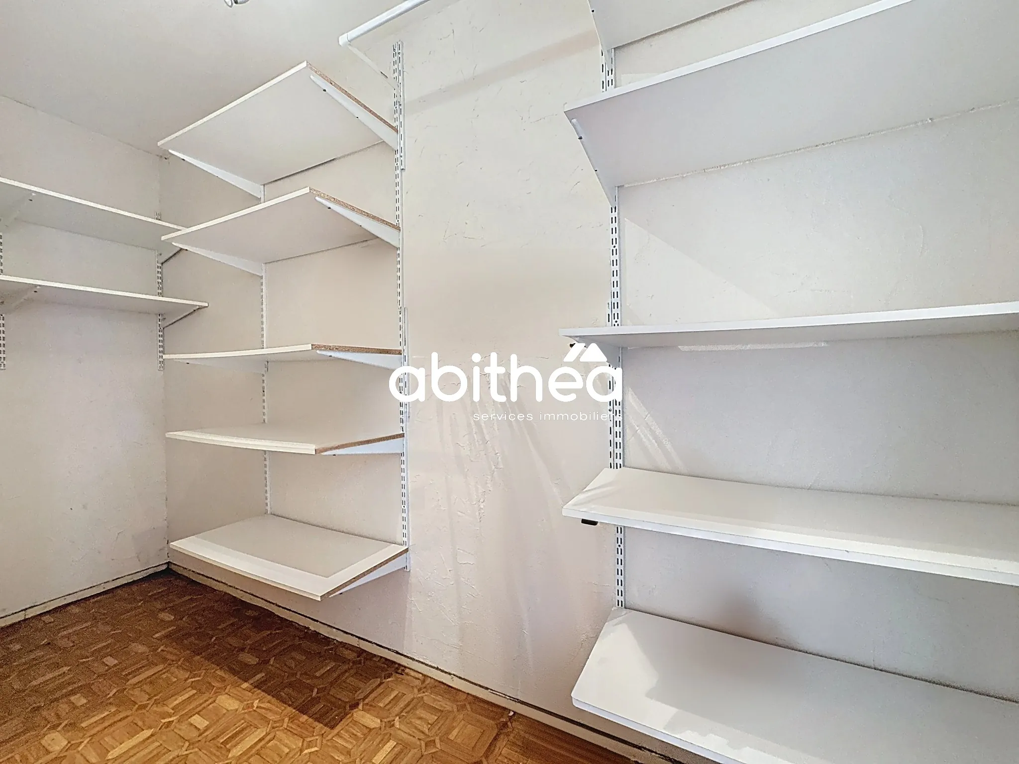 Appartement 3 pièces de 60 m² avec balcon à Villeneuve d'Ascq, idéalement situé 