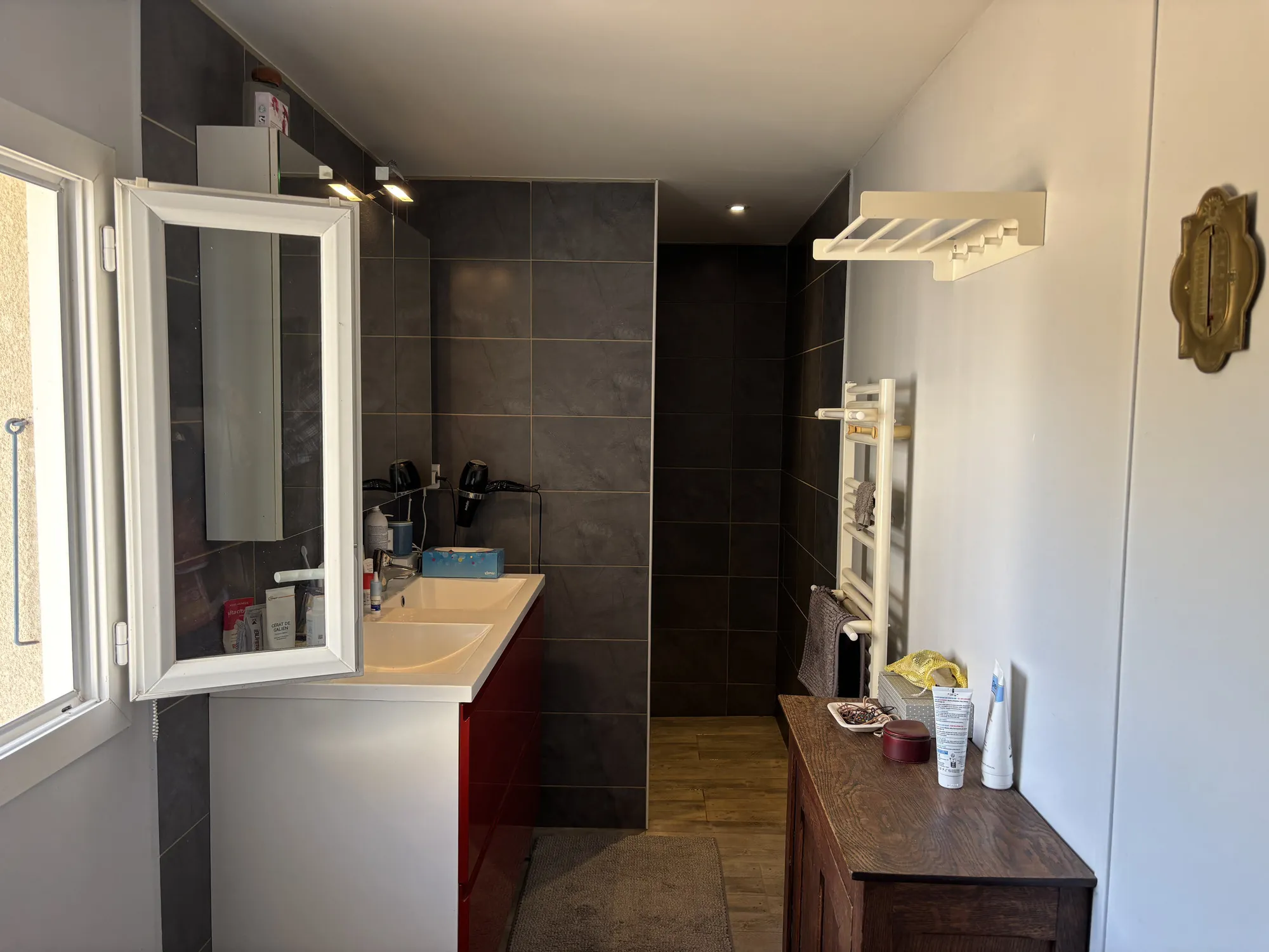 Belle maison indépendante avec grand terrain près d'Ygrande, en pleine nature 