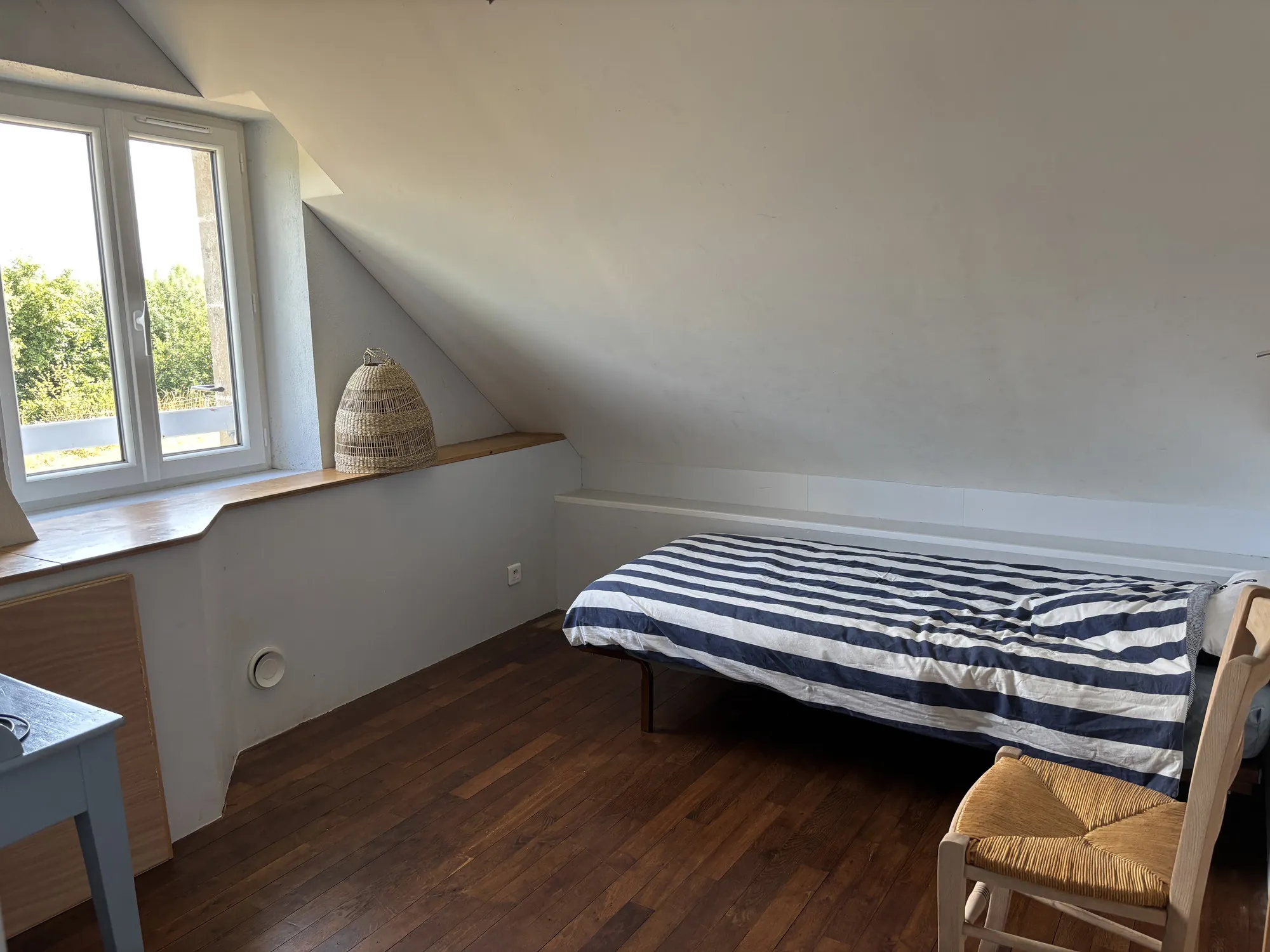 Belle maison indépendante avec grand terrain près d'Ygrande, en pleine nature 