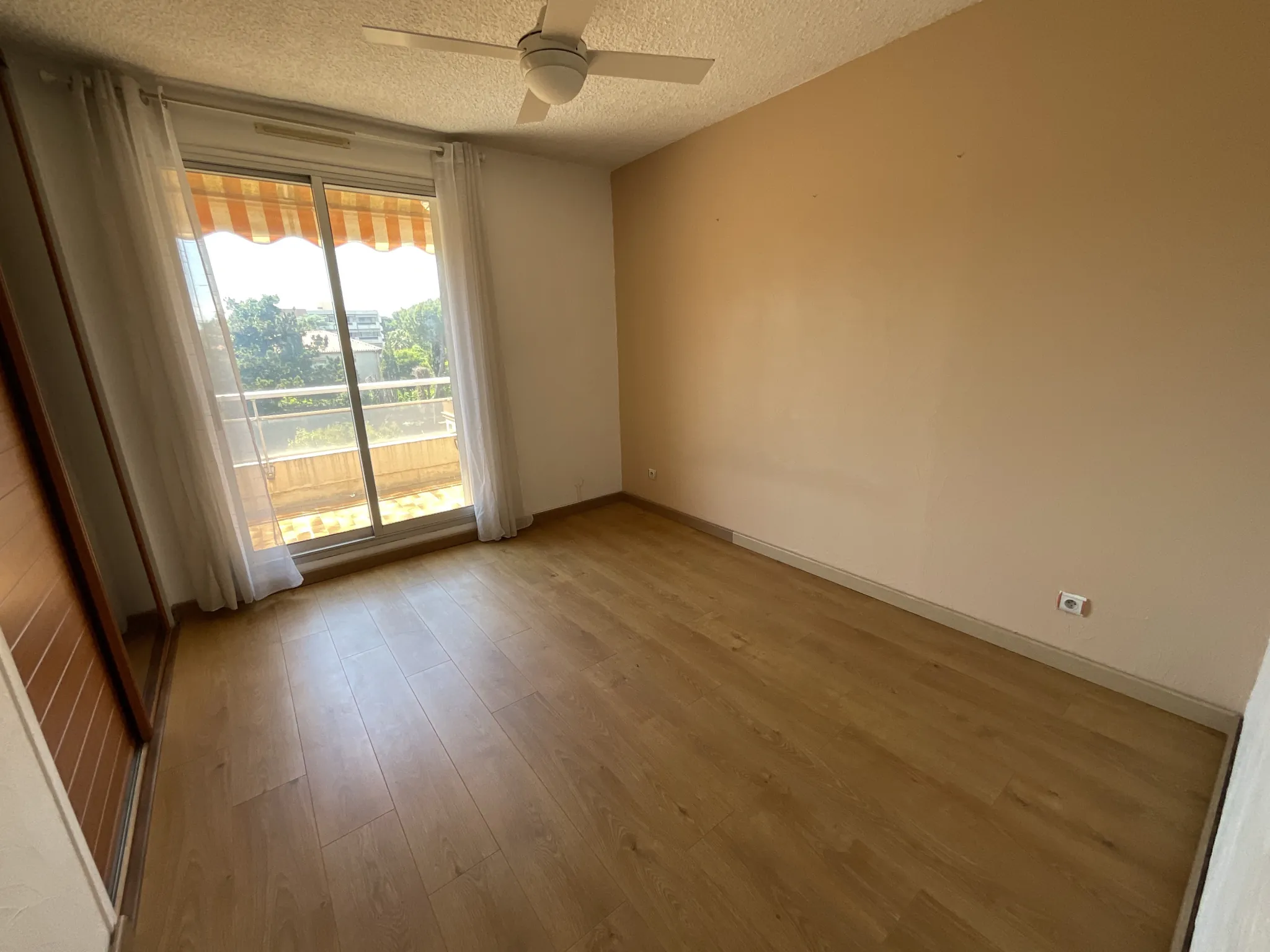 Vente appartement duplex 3 pièces avec terrasse à Cagnes-sur-Mer 