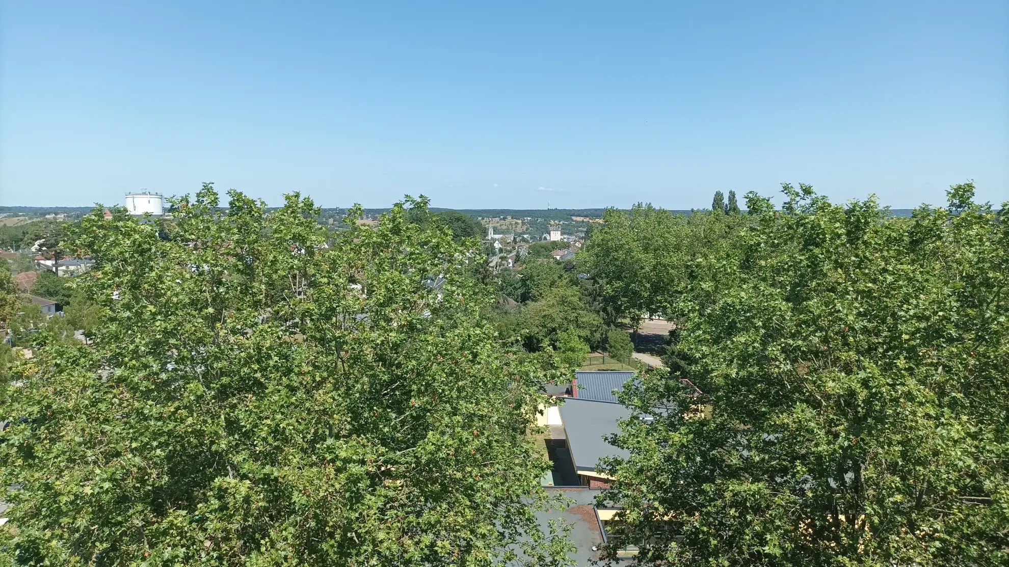 Achat appartement de 70 m² à Évreux, quartier Madeleine, proche commodités