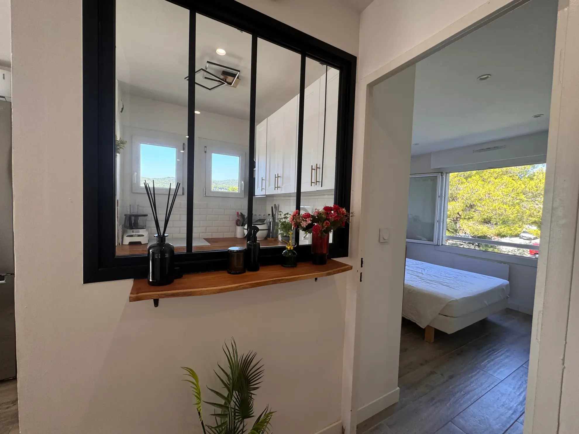 a vendre appartement T3 rénové avec terrasse à Sanary-sur-Mer 