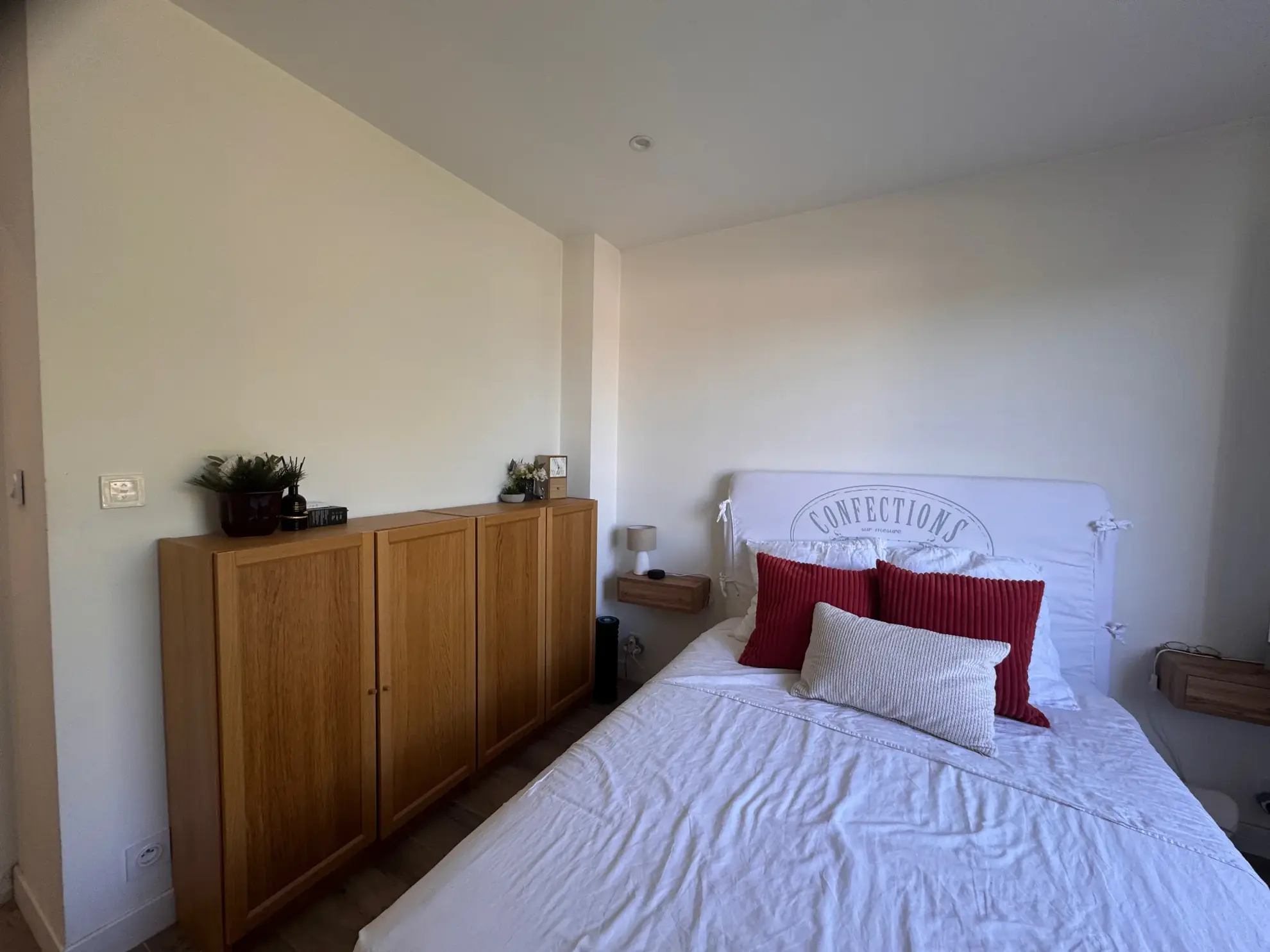 a vendre appartement T3 rénové avec terrasse à Sanary-sur-Mer 