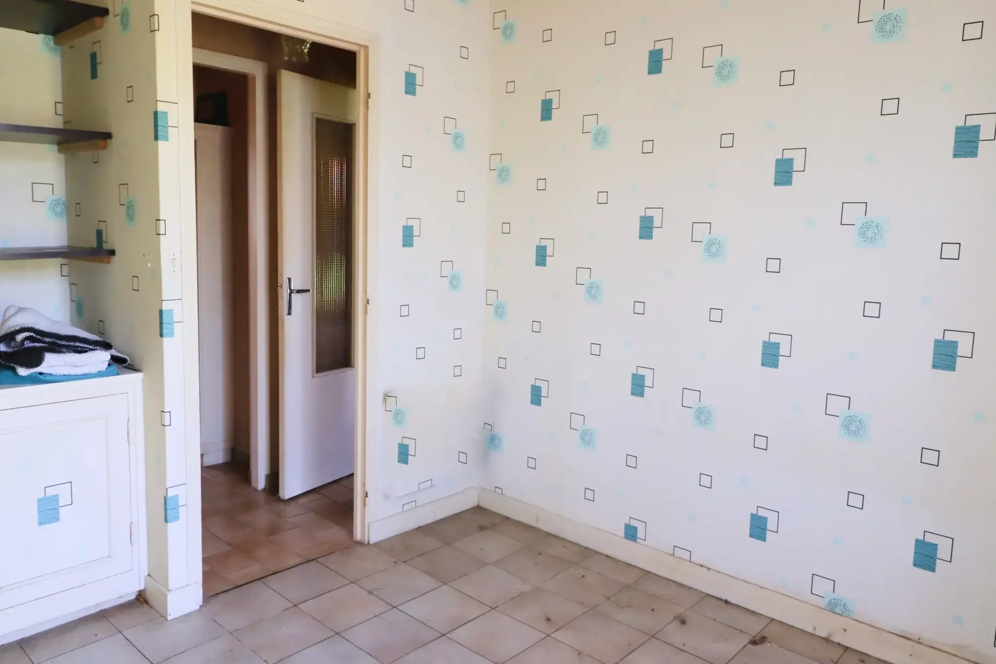 Maison à rénover avec grand jardin à Meschers-sur-Gironde près de Royan 