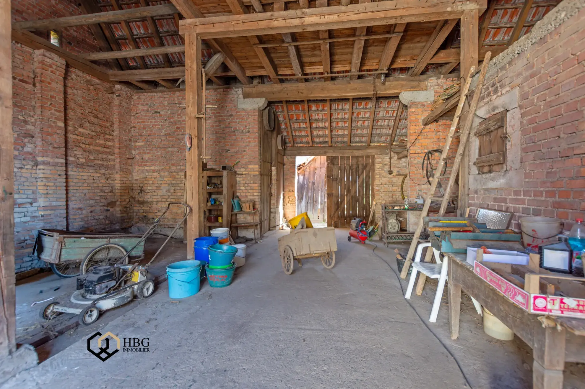 Maison alsacienne à fort potentiel avec terrain et dépendances à Rittershoffen 
