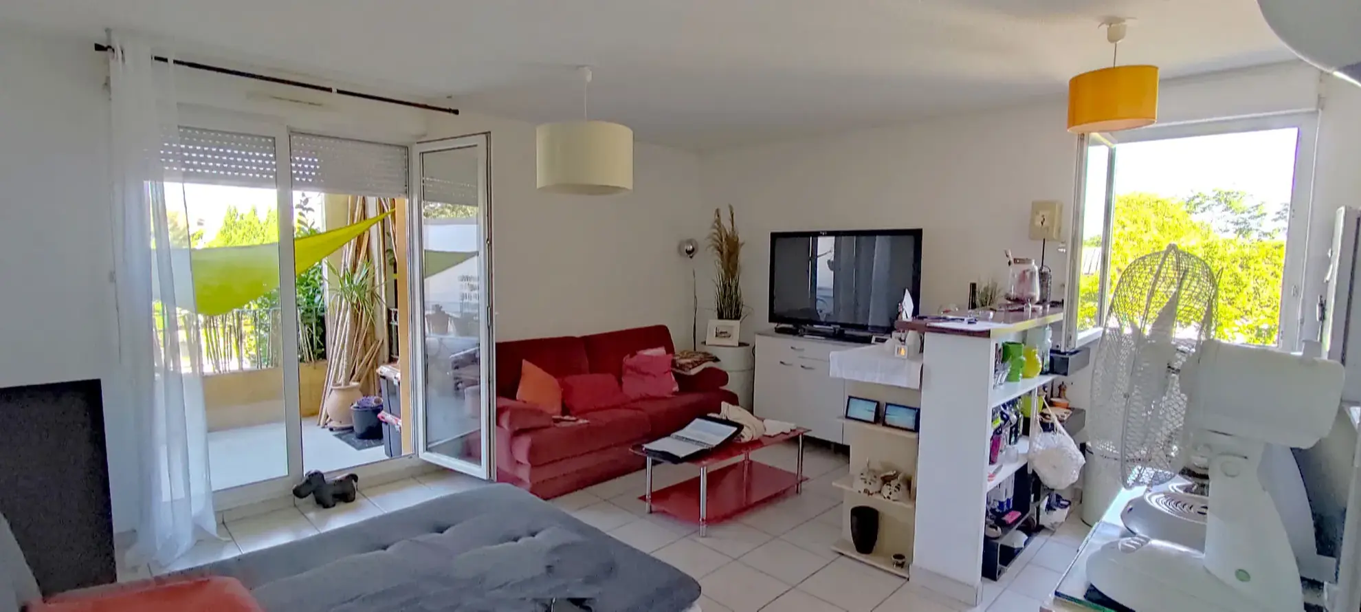 Appartement T2 loué à Carcassonne avec rentabilité immédiate, balcon et parking 