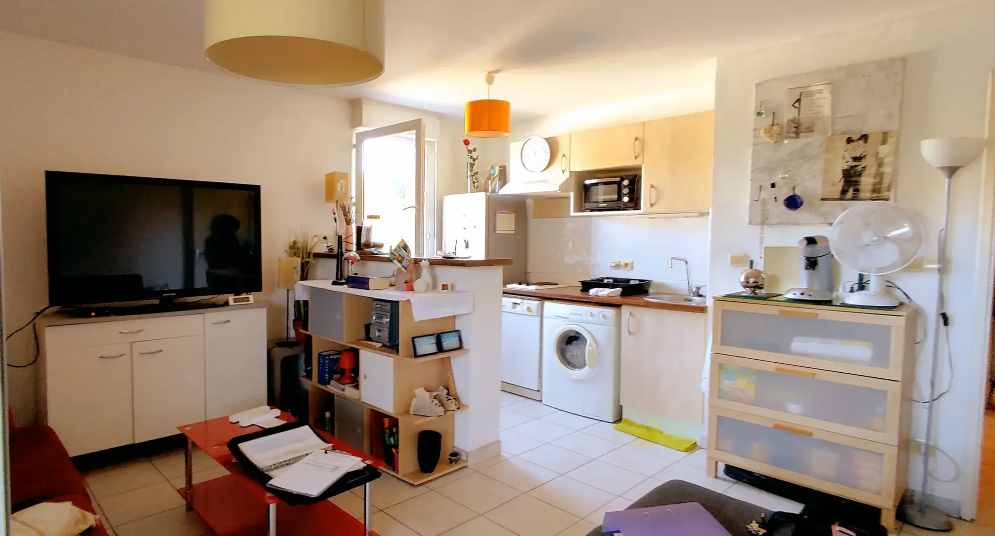 Appartement T2 loué à Carcassonne avec rentabilité immédiate, balcon et parking 