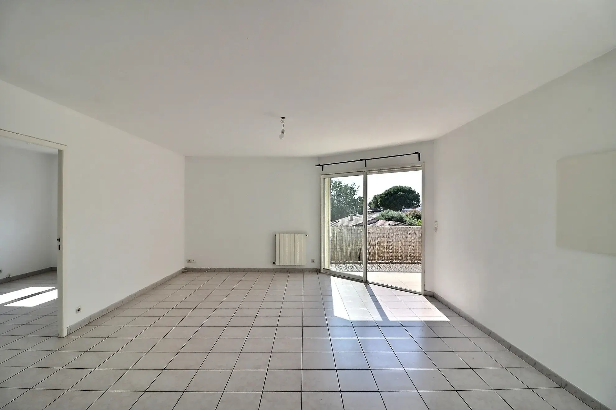 Appartement 3 pièces avec terrasse et double parking à Mauguio (34130) 