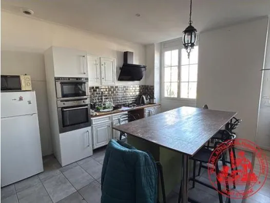 Appartement T4 à vendre à Saint-Étienne en vente aux enchères – 30 000 € 