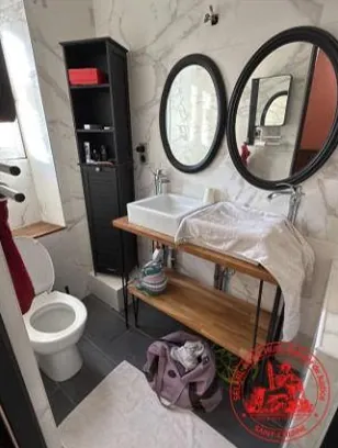 Appartement T4 à vendre à Saint-Étienne en vente aux enchères – 30 000 € 