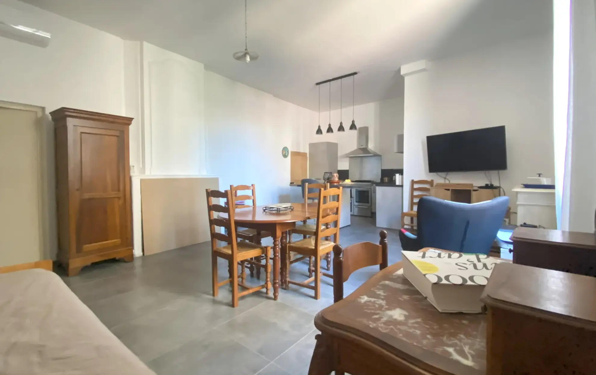 Maison de village à vendre à Domazan, potentiel familial et locatif dans un cadre charmant 