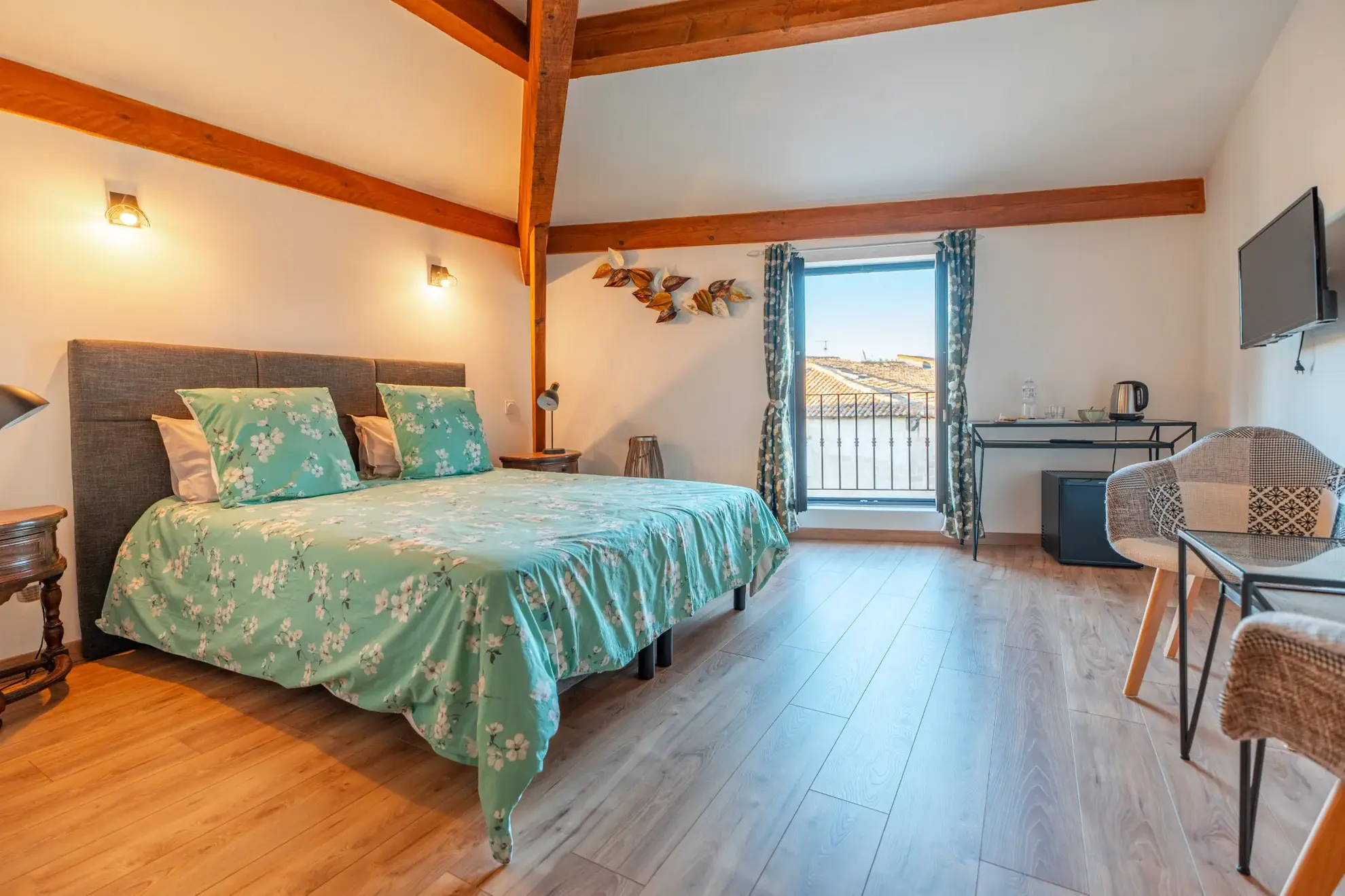 Maison de village à vendre à Domazan, potentiel familial et locatif dans un cadre charmant 