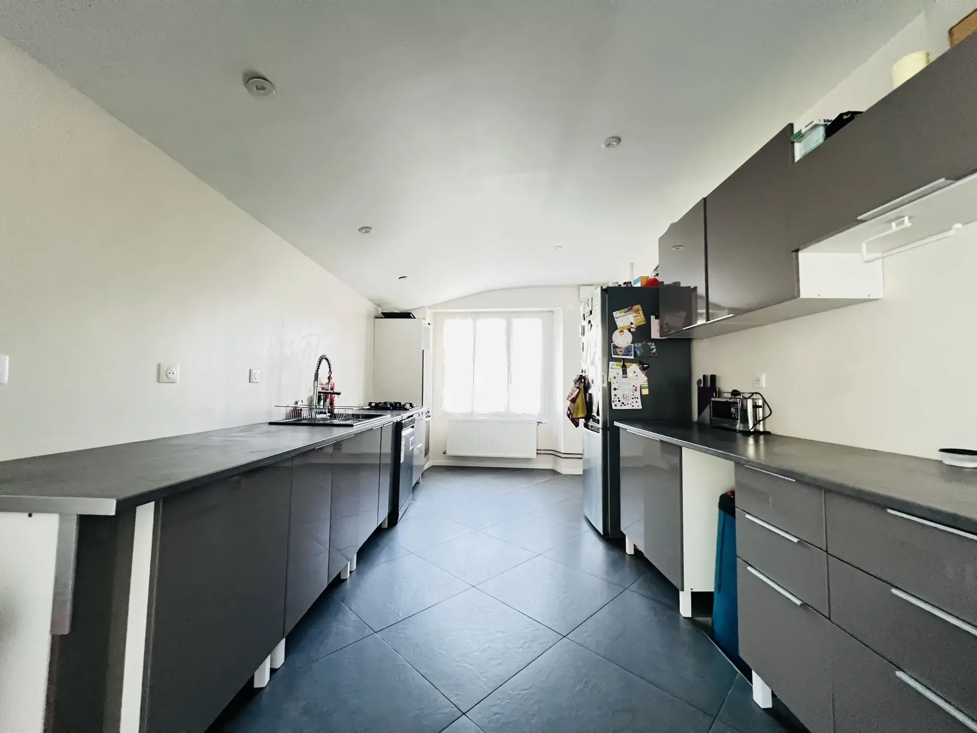 Maison 5 chambres avec jardin proche Auneau - Rénovée, lumineuse, spacieuse 