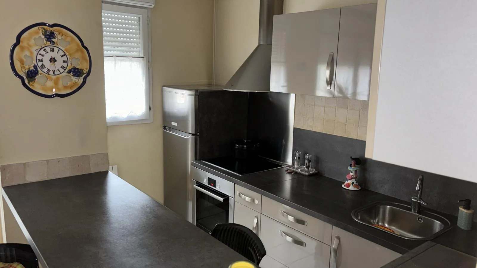 Appartement T3 moderne de 58 m² à Bezons près du centre-ville et de la Basilique 