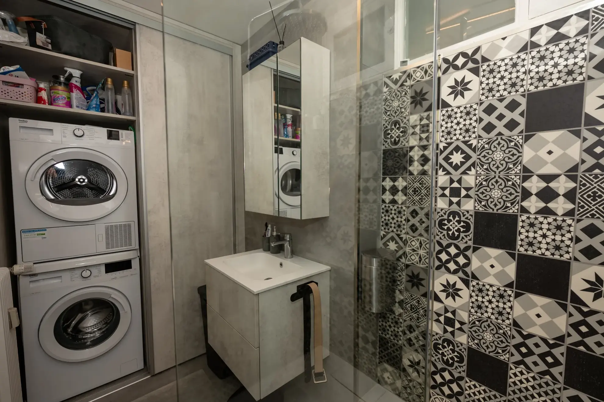 Appartement 4 pièces avec balcon, garage double et vue à Pontarlier 