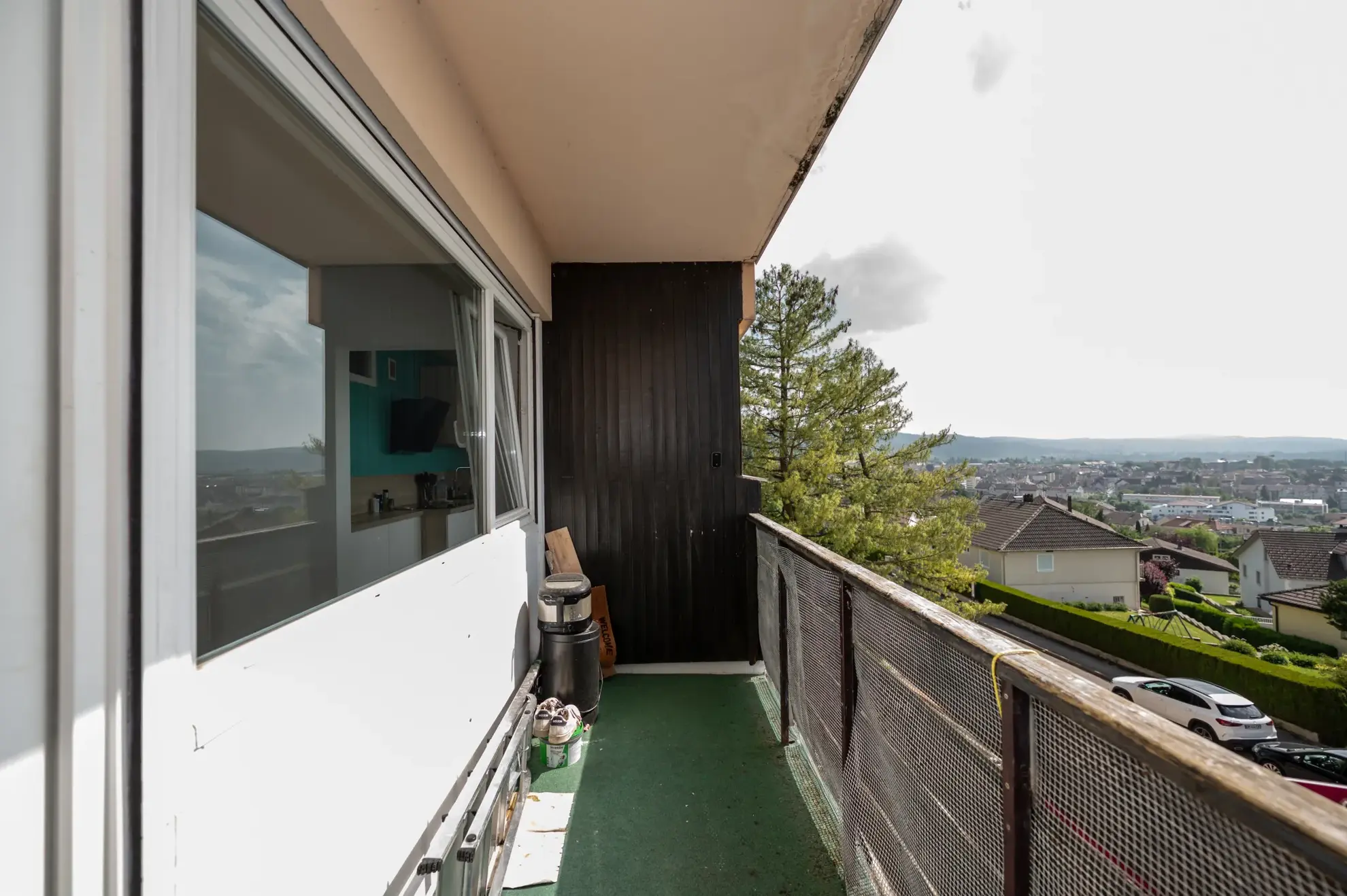 Appartement 4 pièces avec balcon, garage double et vue à Pontarlier 