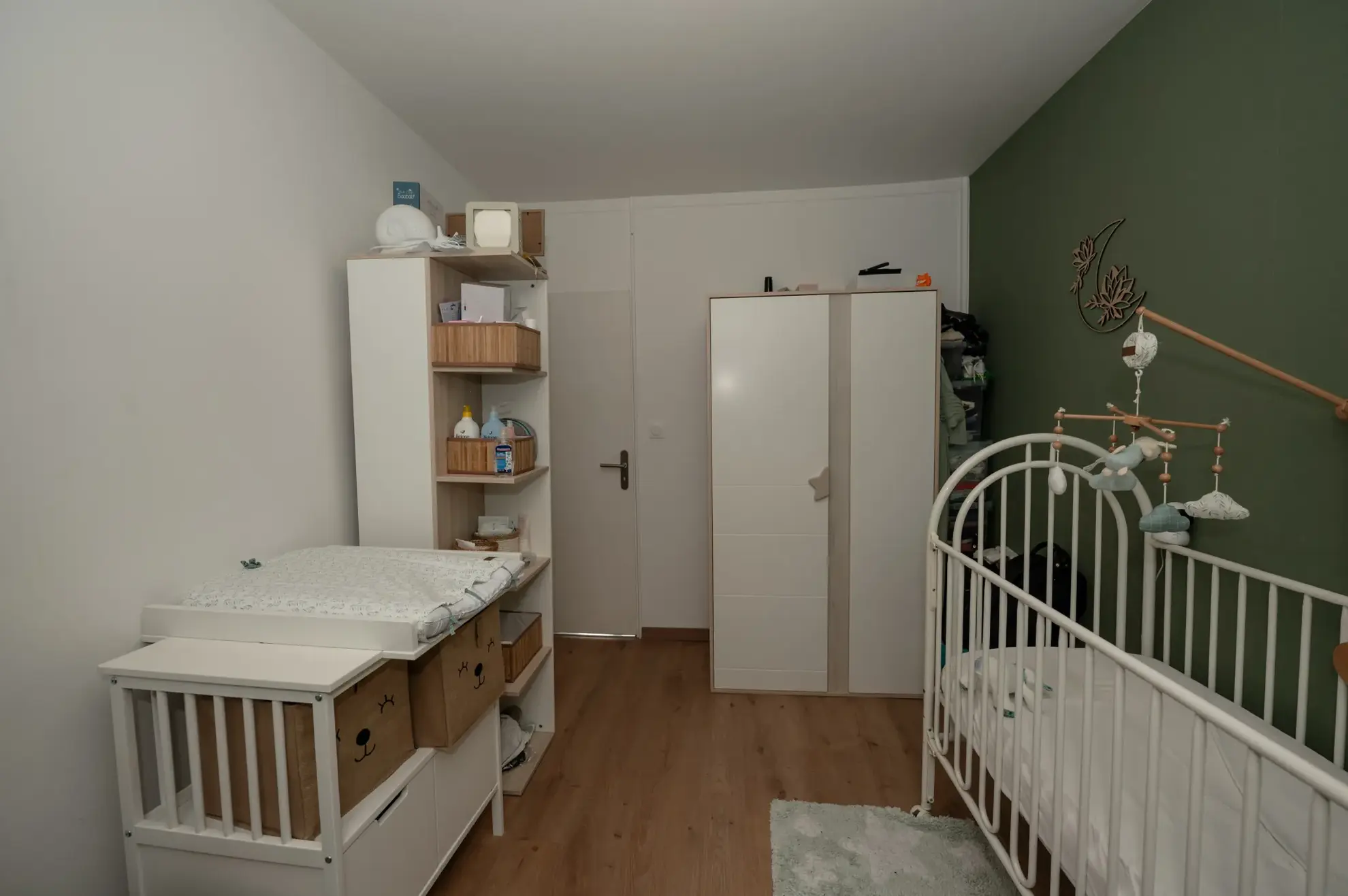 Appartement 4 pièces avec balcon, garage double et vue à Pontarlier 