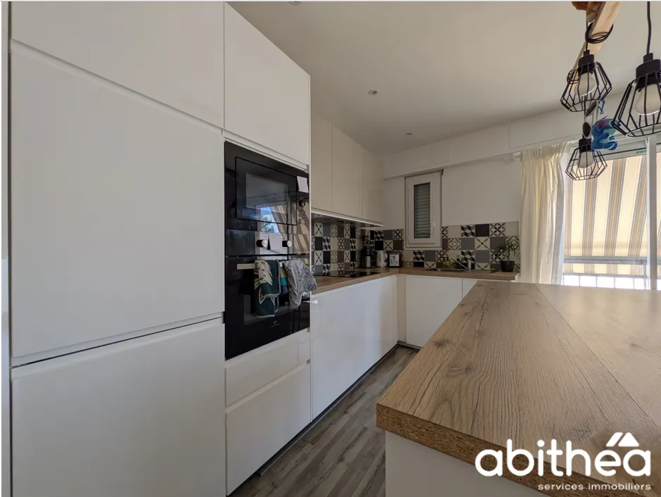 Appartement T2 entièrement rénové à Libourne, idéal pour vivre ou investir 