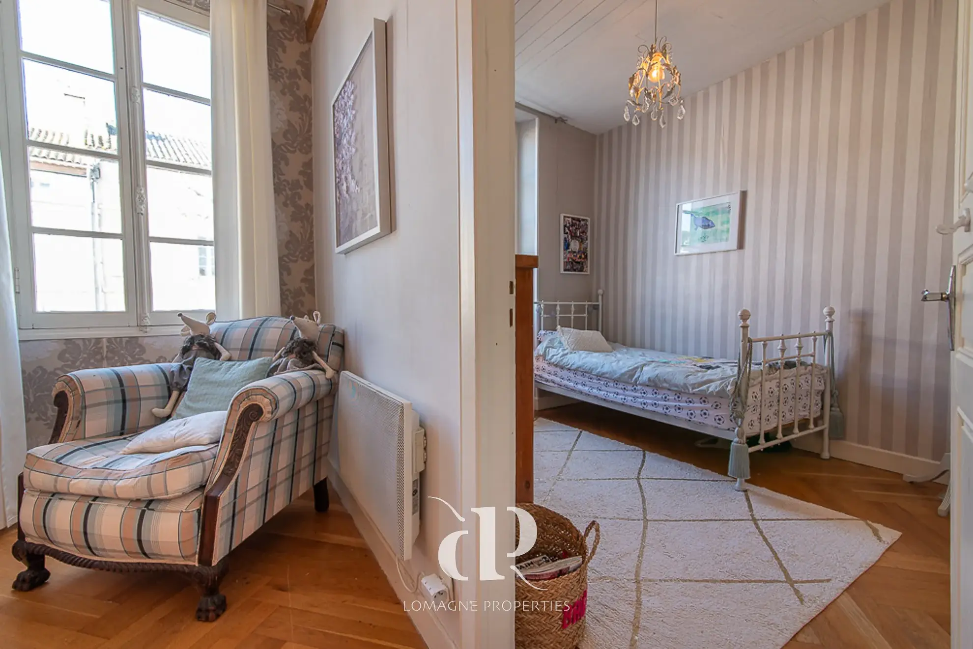 Spacieuse maison de village avec 4 chambres et jardin à Dunes, Tarn-et-Garonne 